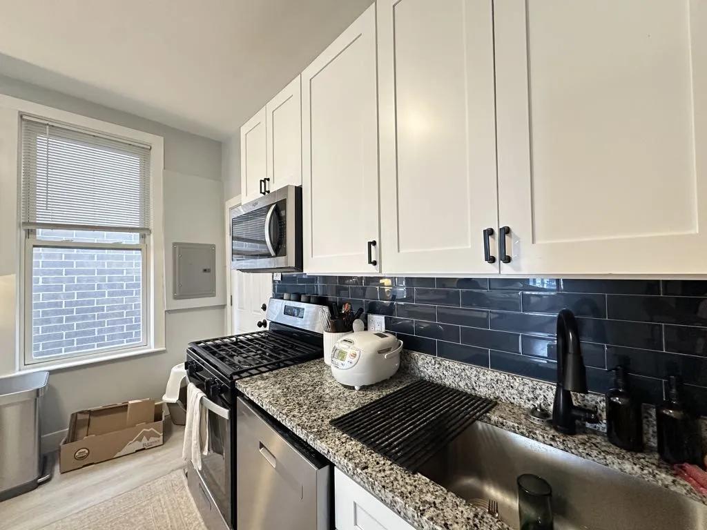 1333 W Walton, ,  60642 60642-unit#F4-Chicago-IL