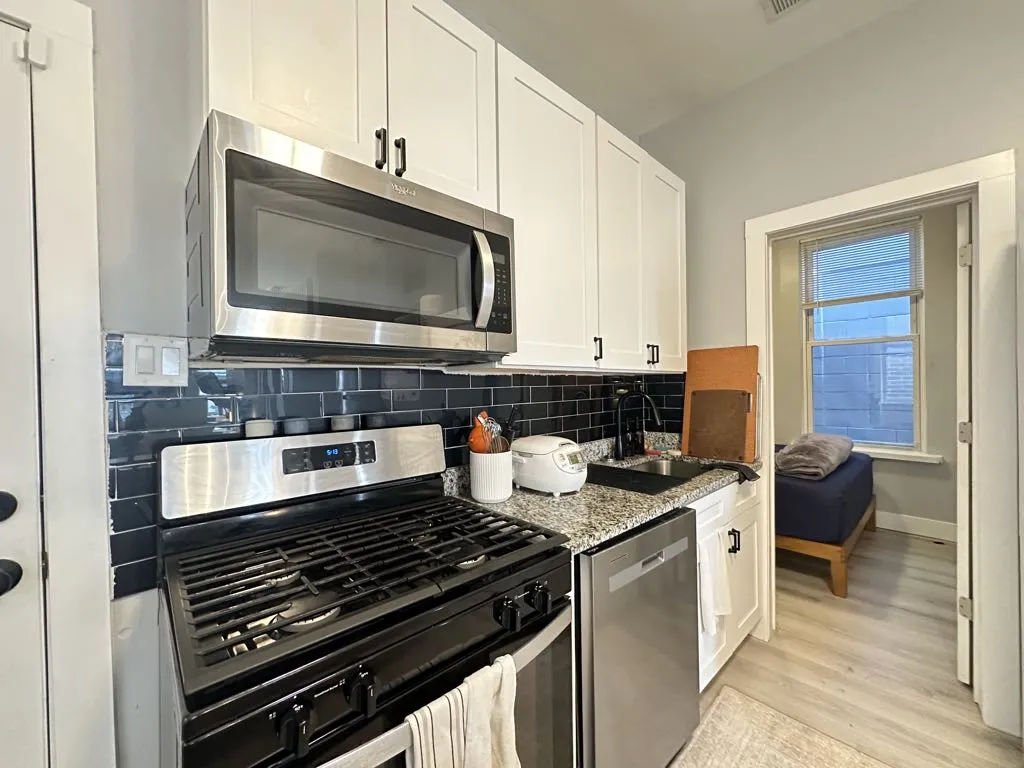 1333 W Walton, ,  60642 60642-unit#F4-Chicago-IL