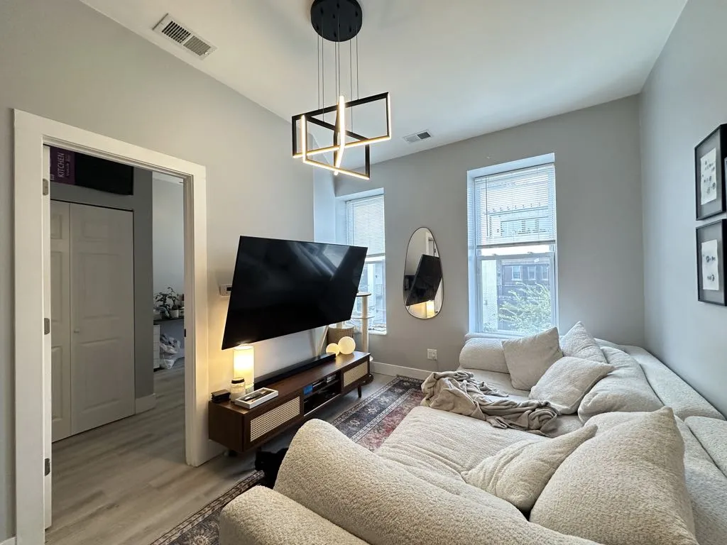 1333 W Walton, ,  60642 60642-unit#F4-Chicago-IL