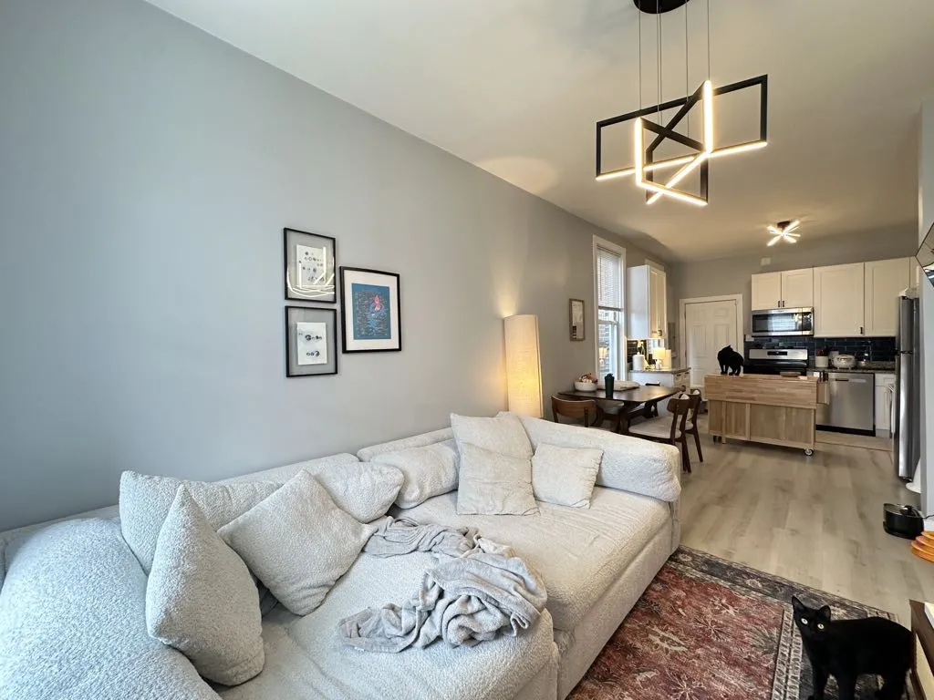 1333 W Walton, ,  60642 60642-unit#F4-Chicago-IL