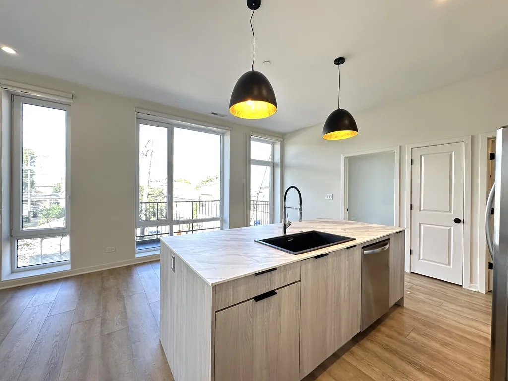 6340 W Belmont, , 60634 60634-unit#201-Chicago-IL