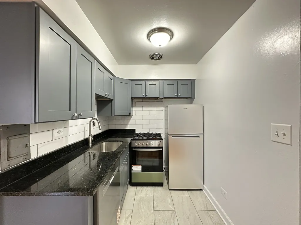 1515 W Morse, ,  60626 60626-unit#303-Chicago-IL