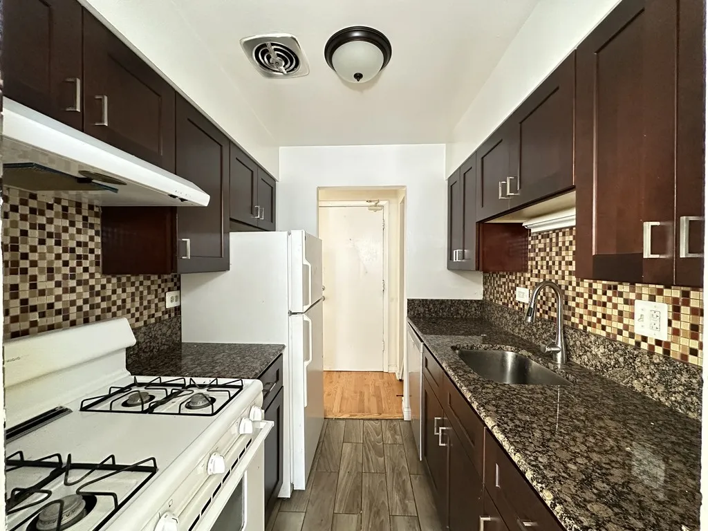 3710 N Pine Grove, , 60613 60613-unit#313-Chicago-IL