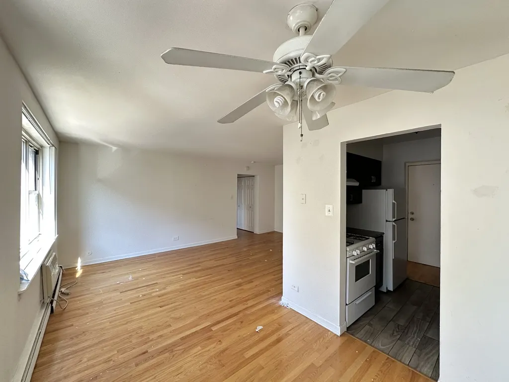 3710 N Pine Grove, , 60613 60613-unit#313-Chicago-IL