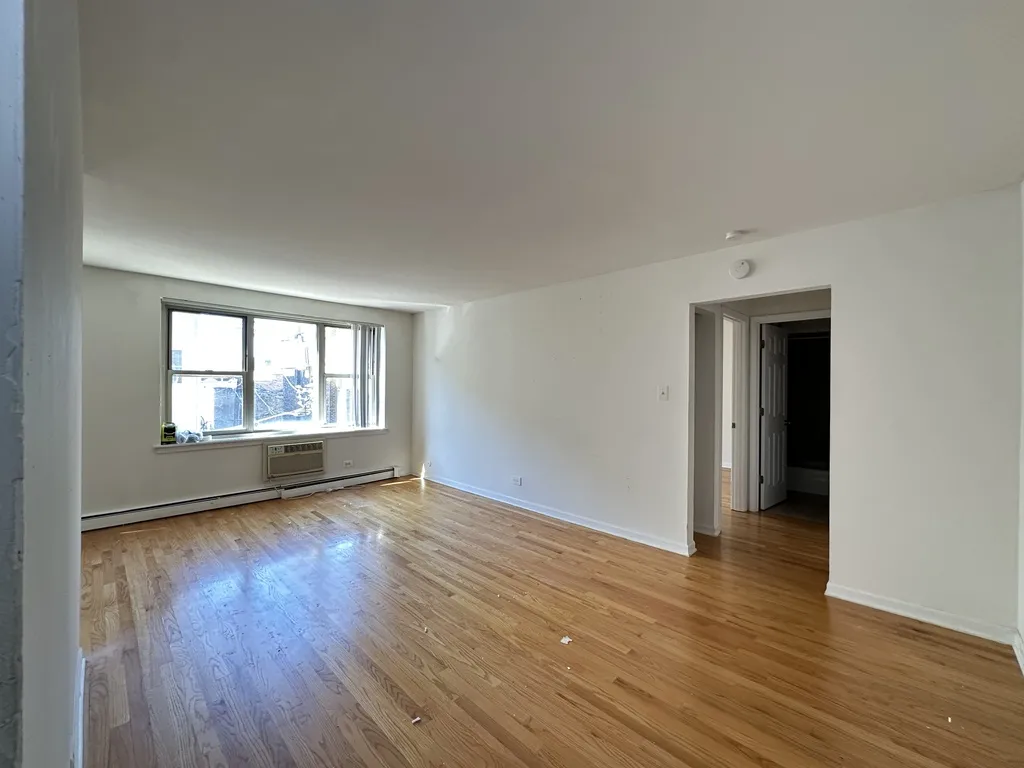 3710 N Pine Grove, , 60613 60613-unit#313-Chicago-IL