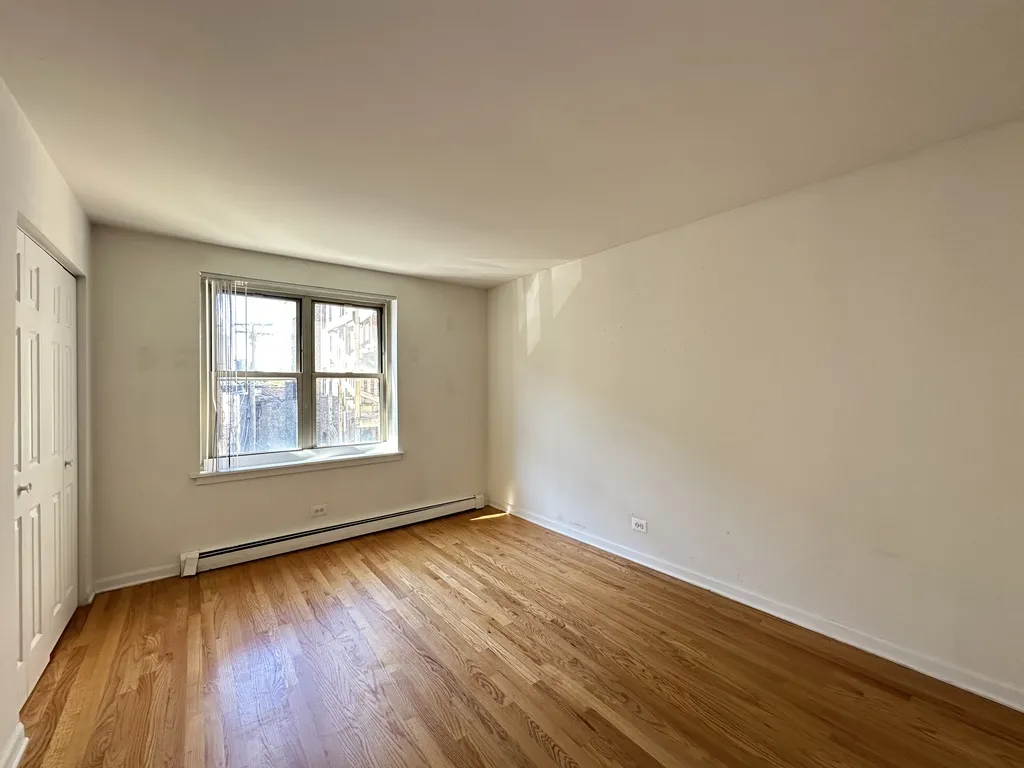 3710 N Pine Grove, , 60613 60613-unit#313-Chicago-IL