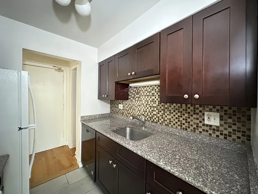 3710 N Pine Grove, ,  60613 60613-unit#401-Chicago-IL