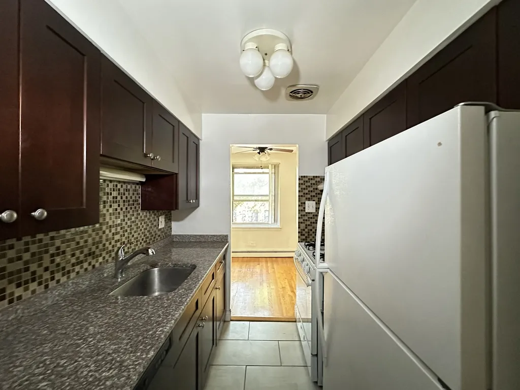 3710 N Pine Grove, ,  60613 60613-unit#401-Chicago-IL