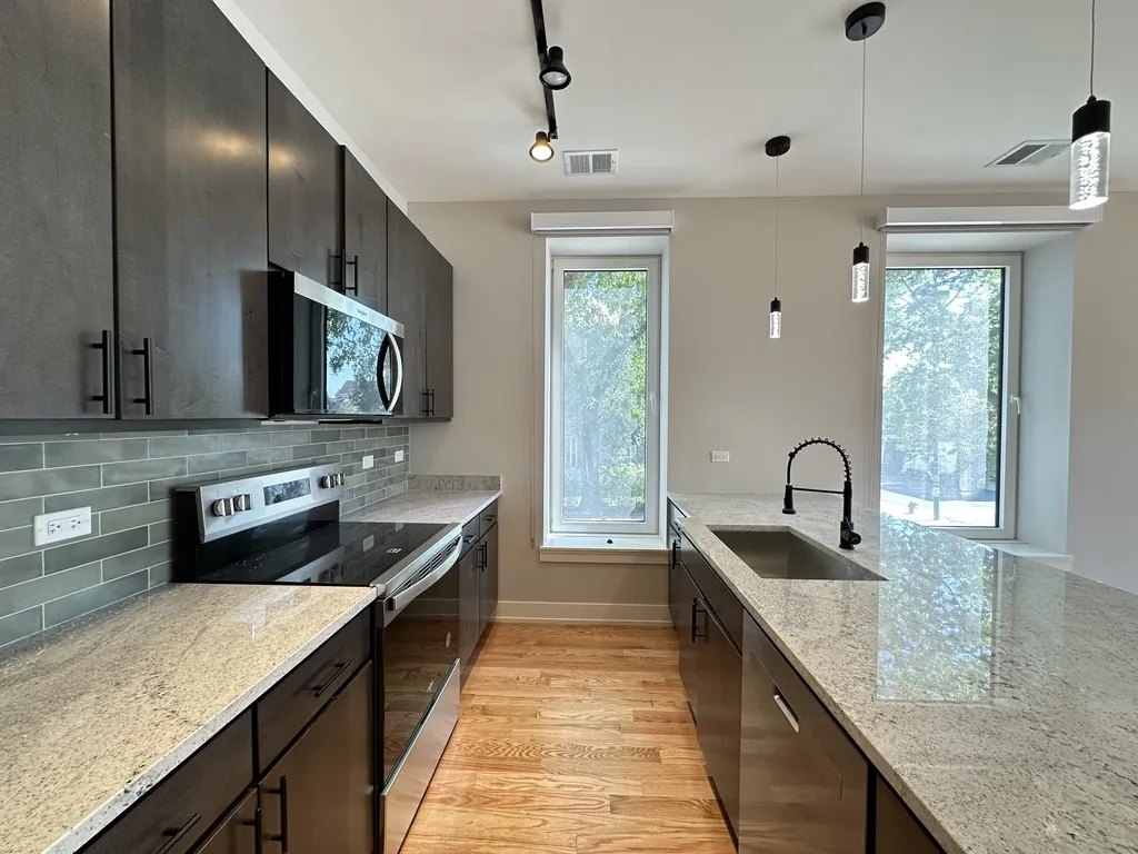 2100 W 18th Place, ,  60608 60608-unit#201-Chicago-IL