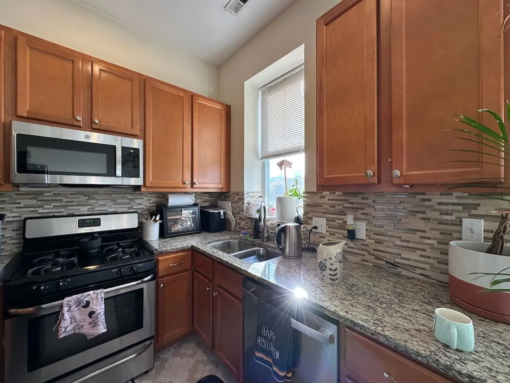1406 W Superior, ,  60642 60642-unit#F4-Chicago-IL