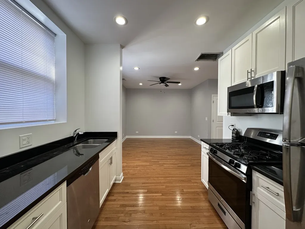 1157 W Lunt, ,  60626 60626-unit#4-Chicago-IL