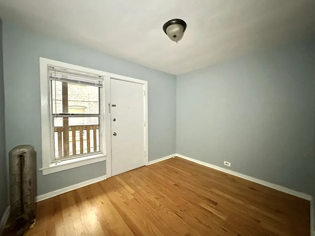 5662 N Ridge, ,  60660 60660-unit#C2-Chicago-IL