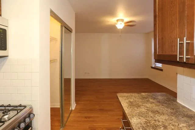 4241 N Kenmore, ,  60613 60613-unit#104-Chicago-IL