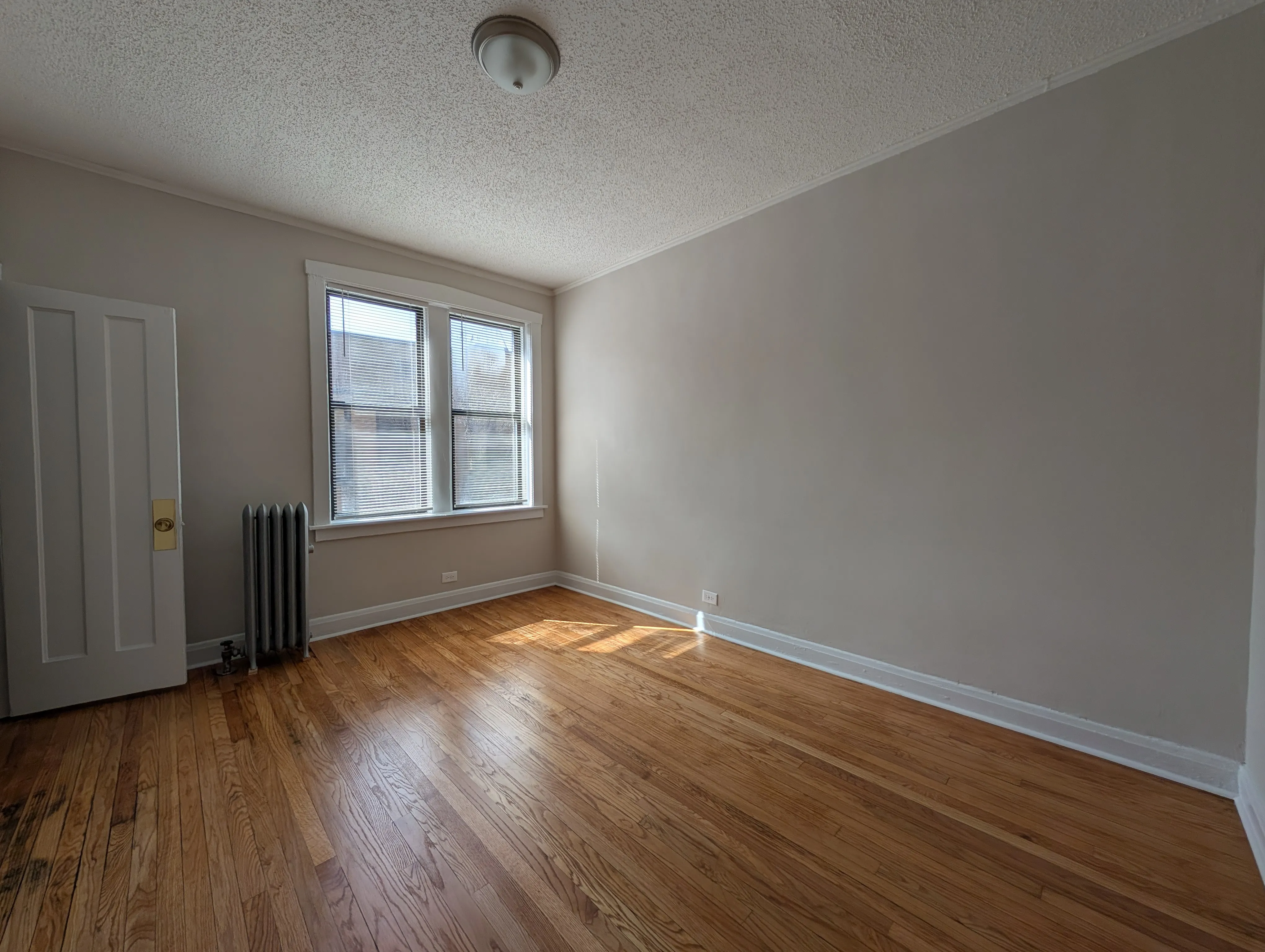 1540 N Kedzie Ave   60651 60651-unit#1M-Chicago-IL