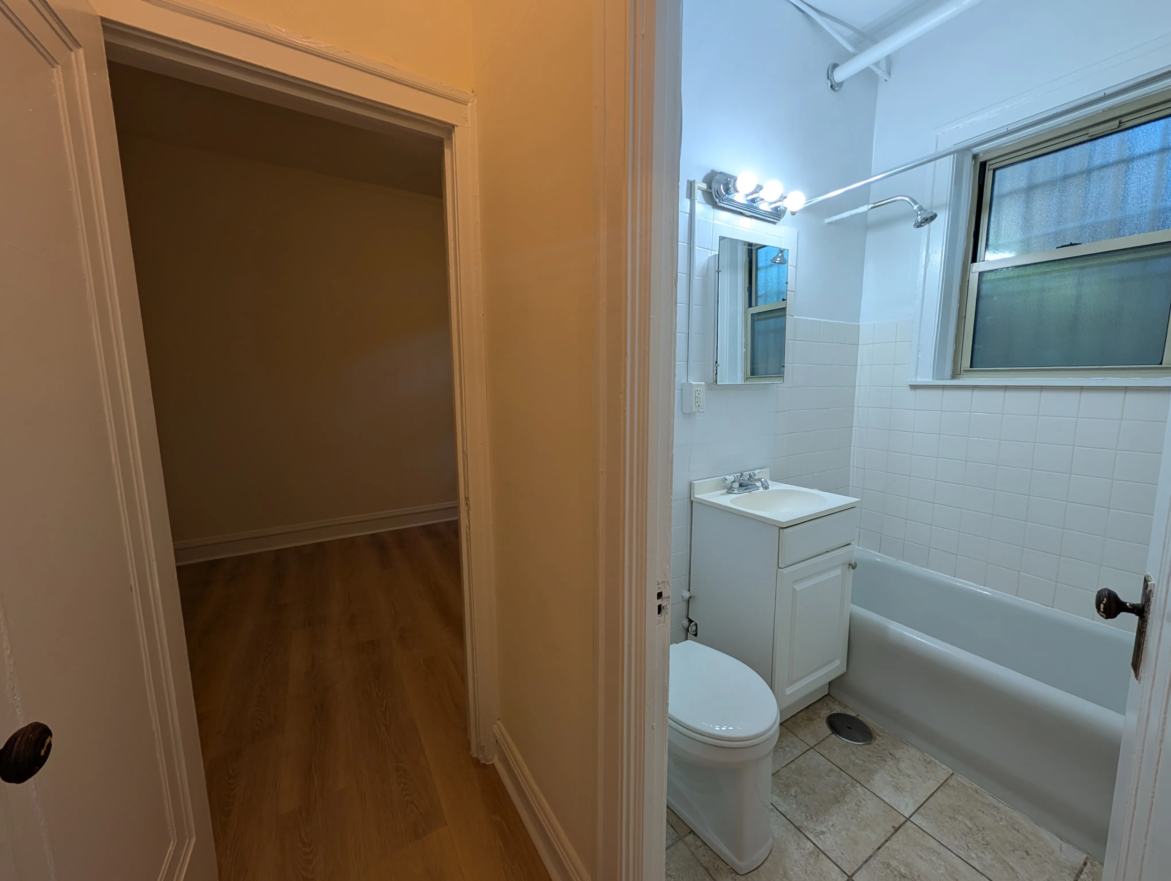 2536 N Sawyer Ave 60647 60647-unit#105-Chicago-IL