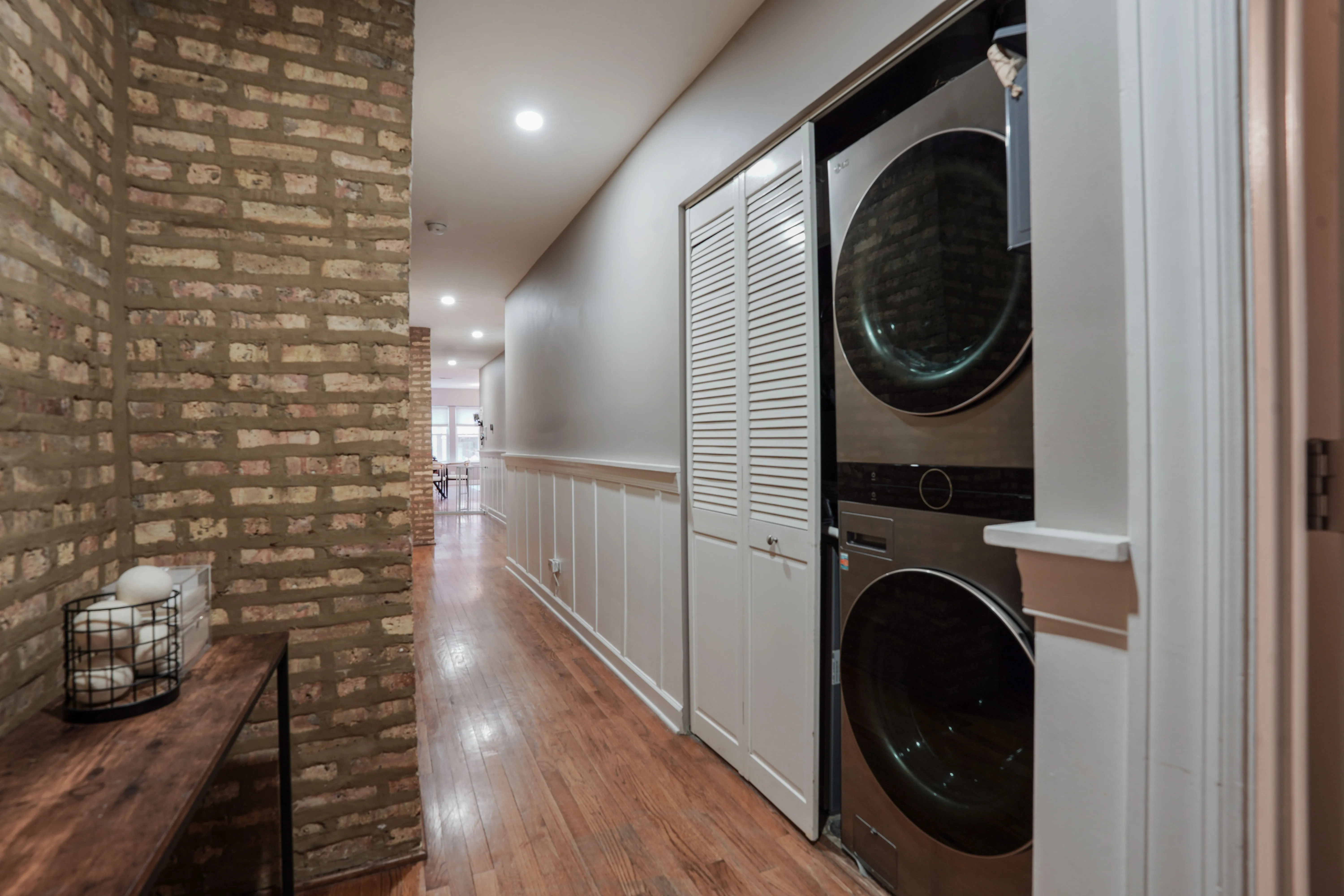 2114 N Spaulding Ave   60647 60647-unit#1-Chicago-IL