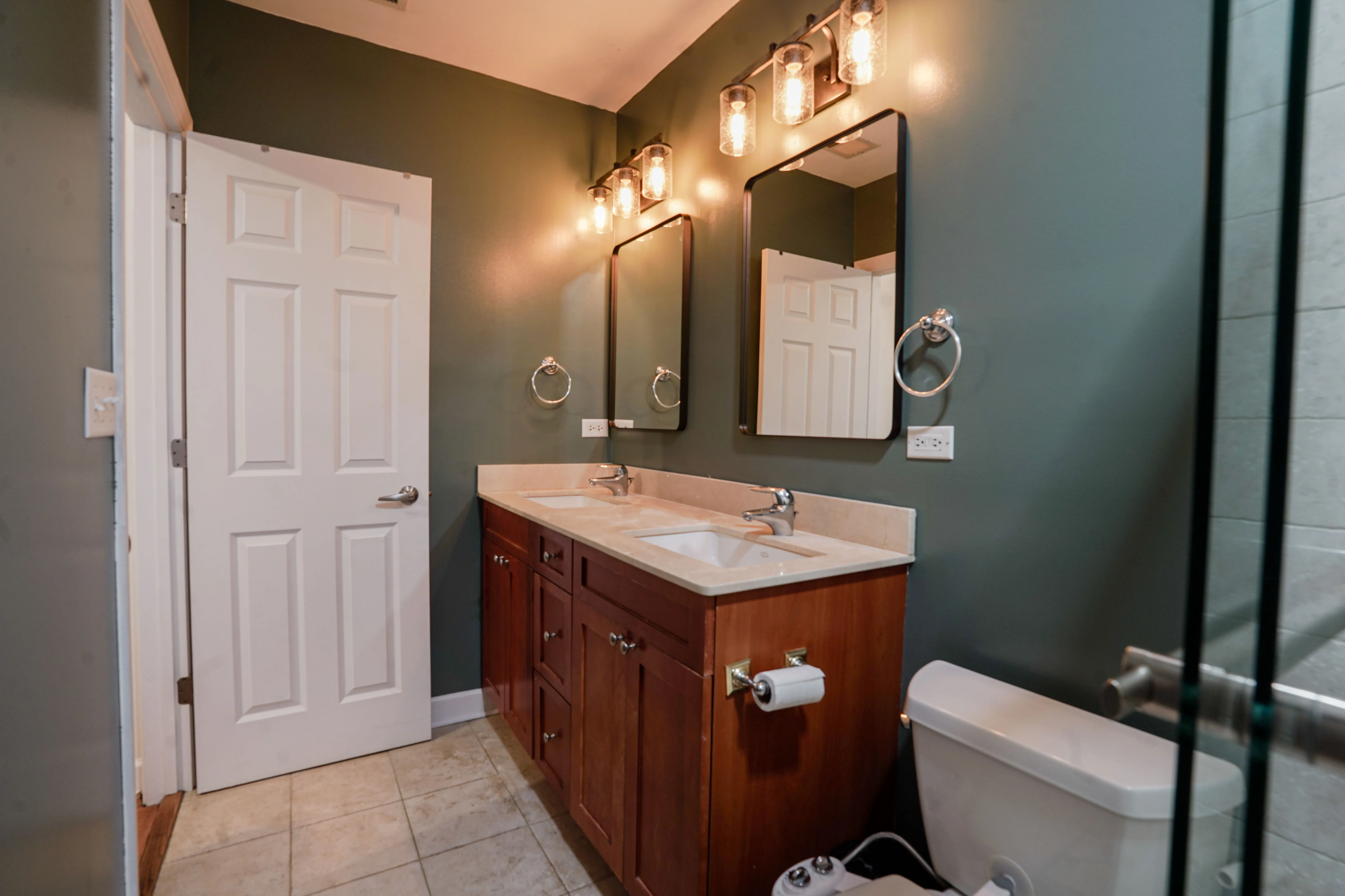 2114 N Spaulding Ave   60647 60647-unit#1-Chicago-IL