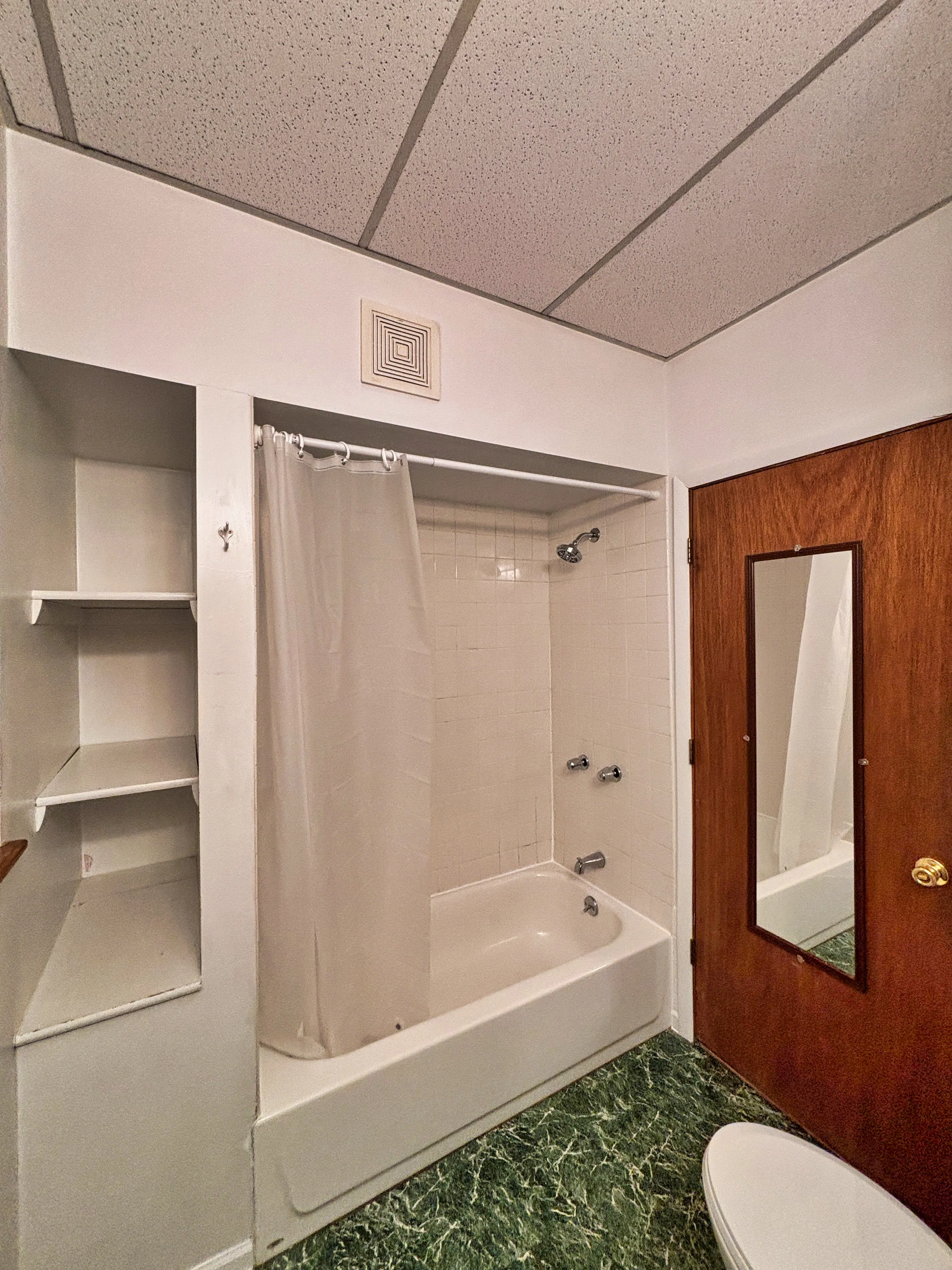 2951 W Lyndale St   60647 60647-unit#1F-Chicago-IL