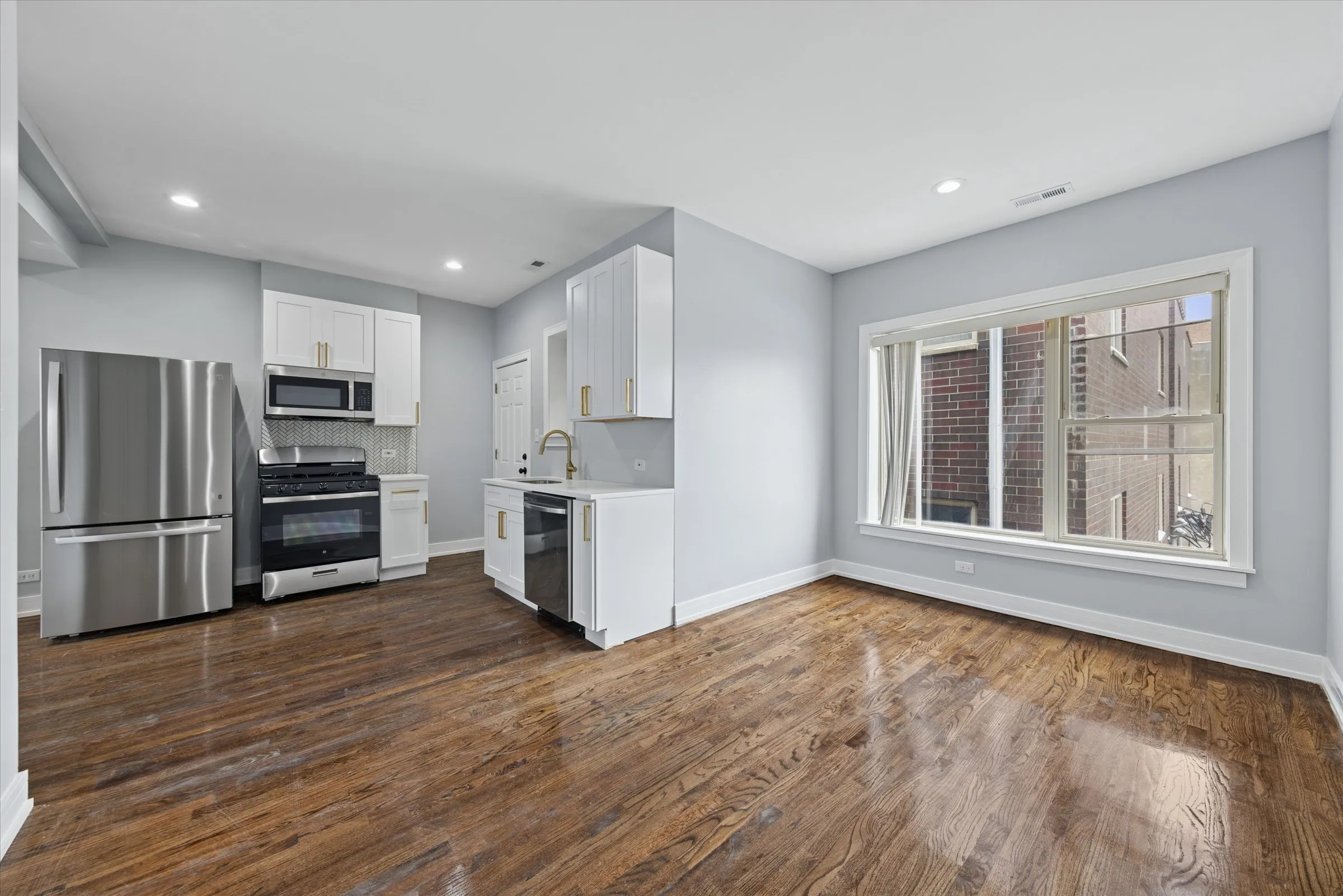 4212 S King Dr 60653 60653-unit#3W-Chicago-IL