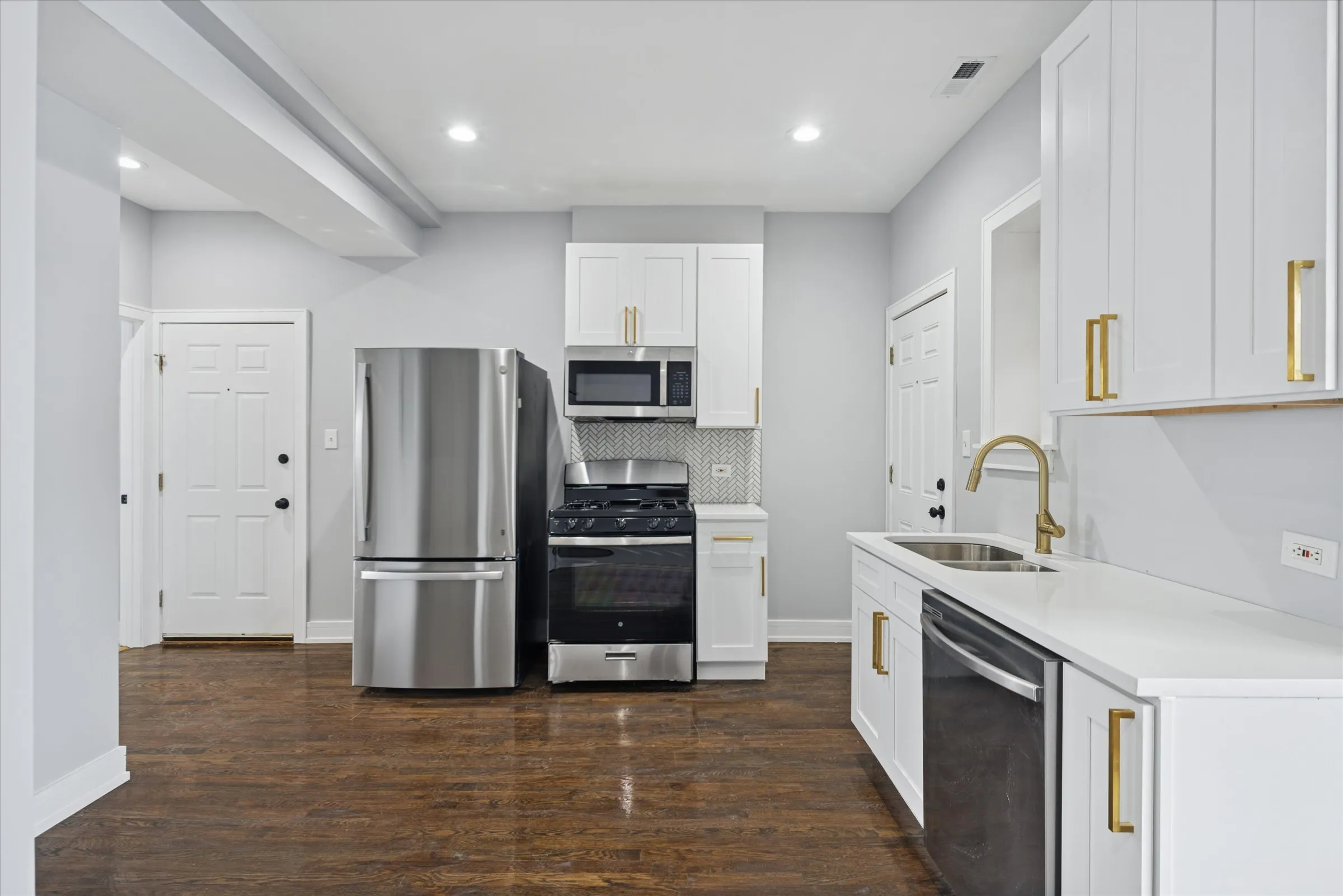 4212 S King Dr 60653 60653-unit#3W-Chicago-IL