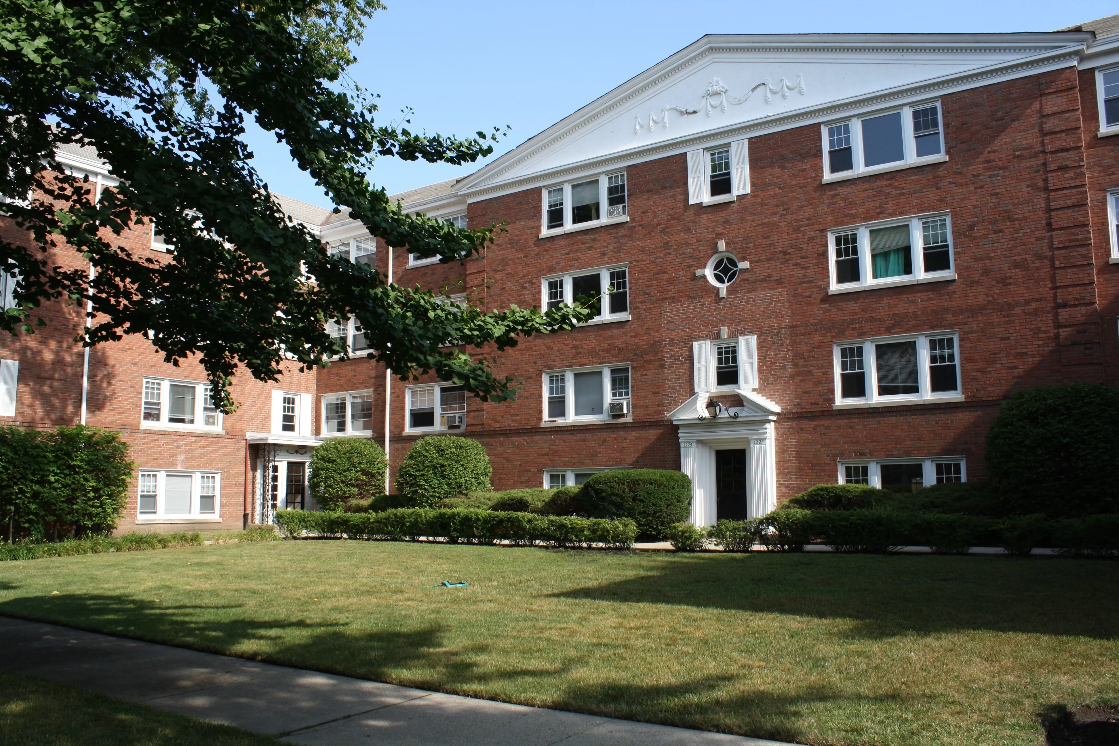 1218 Harvard Terrace 60202 60202-Evanston-IL