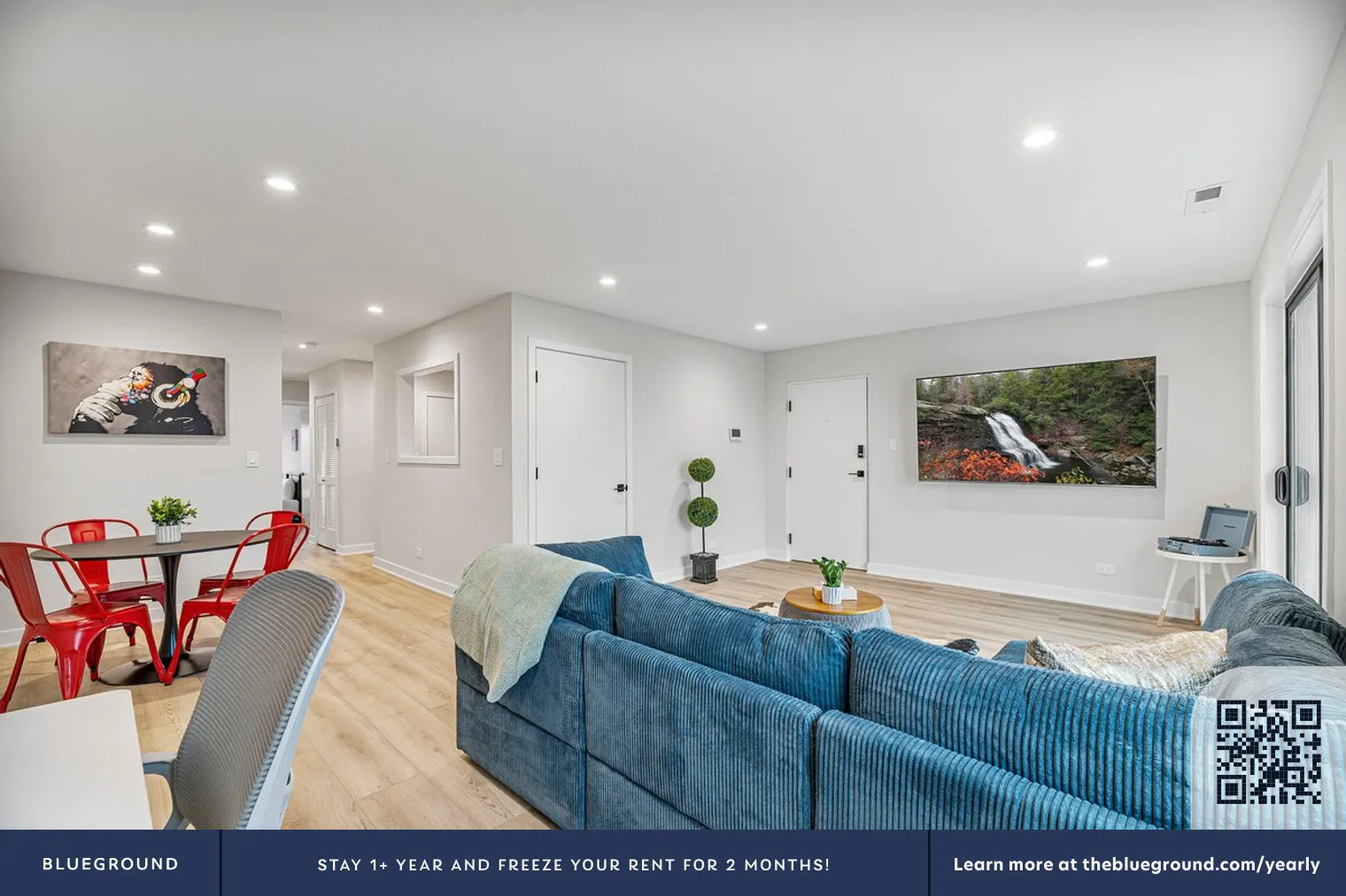 2335 W Touhy Ave   60645 60645-Building North Claremont Avenue - schneidergroup-unit#ID1062699P-Chicago-IL