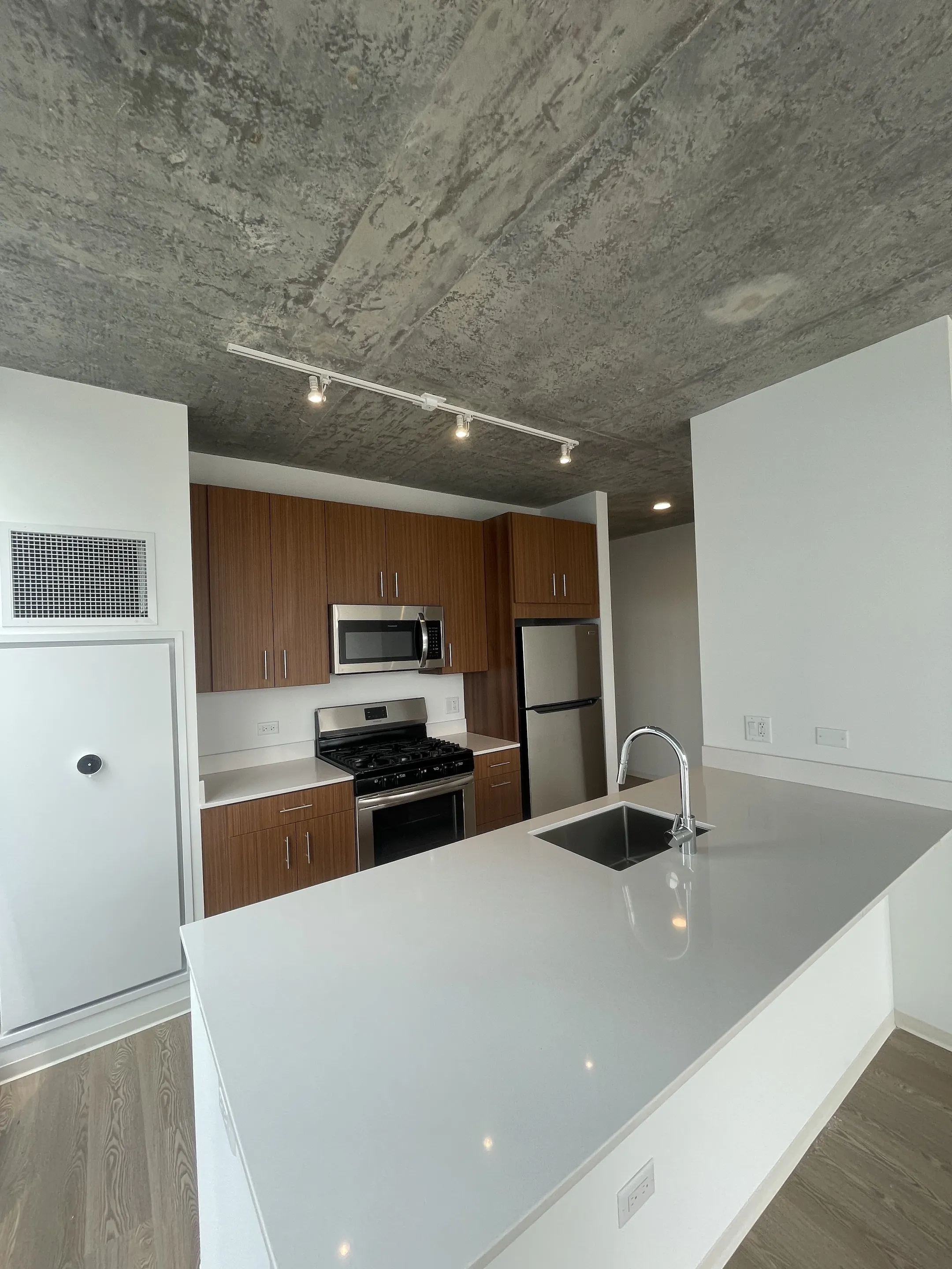 1400 S Wabash Ave   60605 60605-unit#902-Chicago-IL