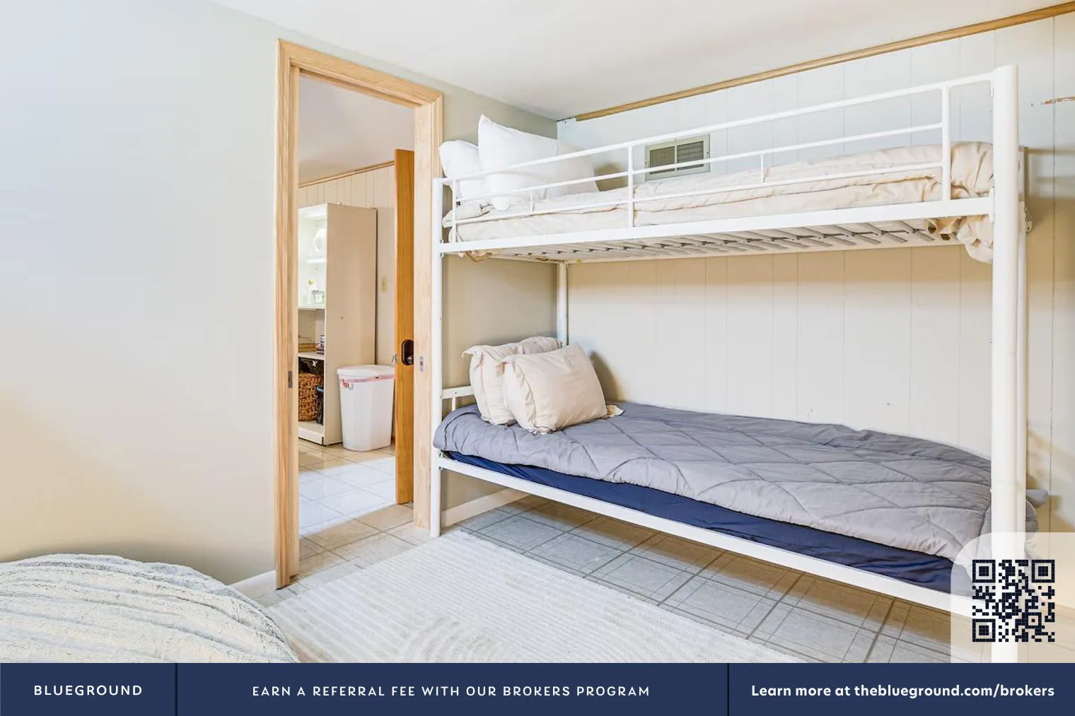 1512 Mulford St 60202 60202-Building Mulford Street - evolve-unit#ID1306466P-Evanston-IL