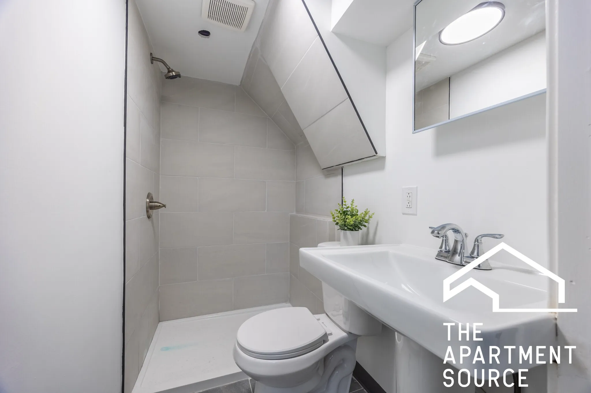 1634 N Whipple St   60647 60647-unit#G-Chicago-IL