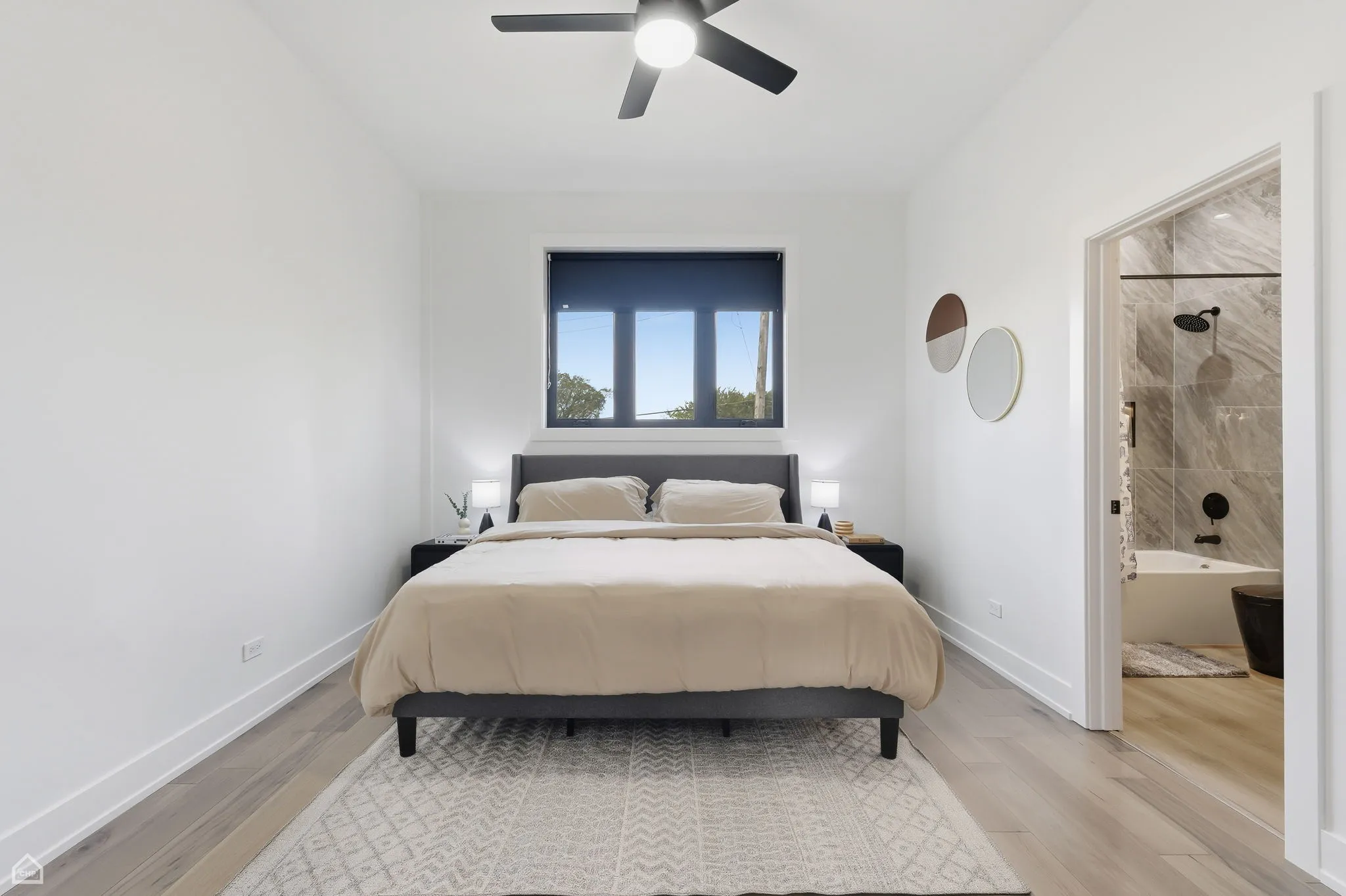 4210 W 5th Ave 60624 60624-Chicago-IL