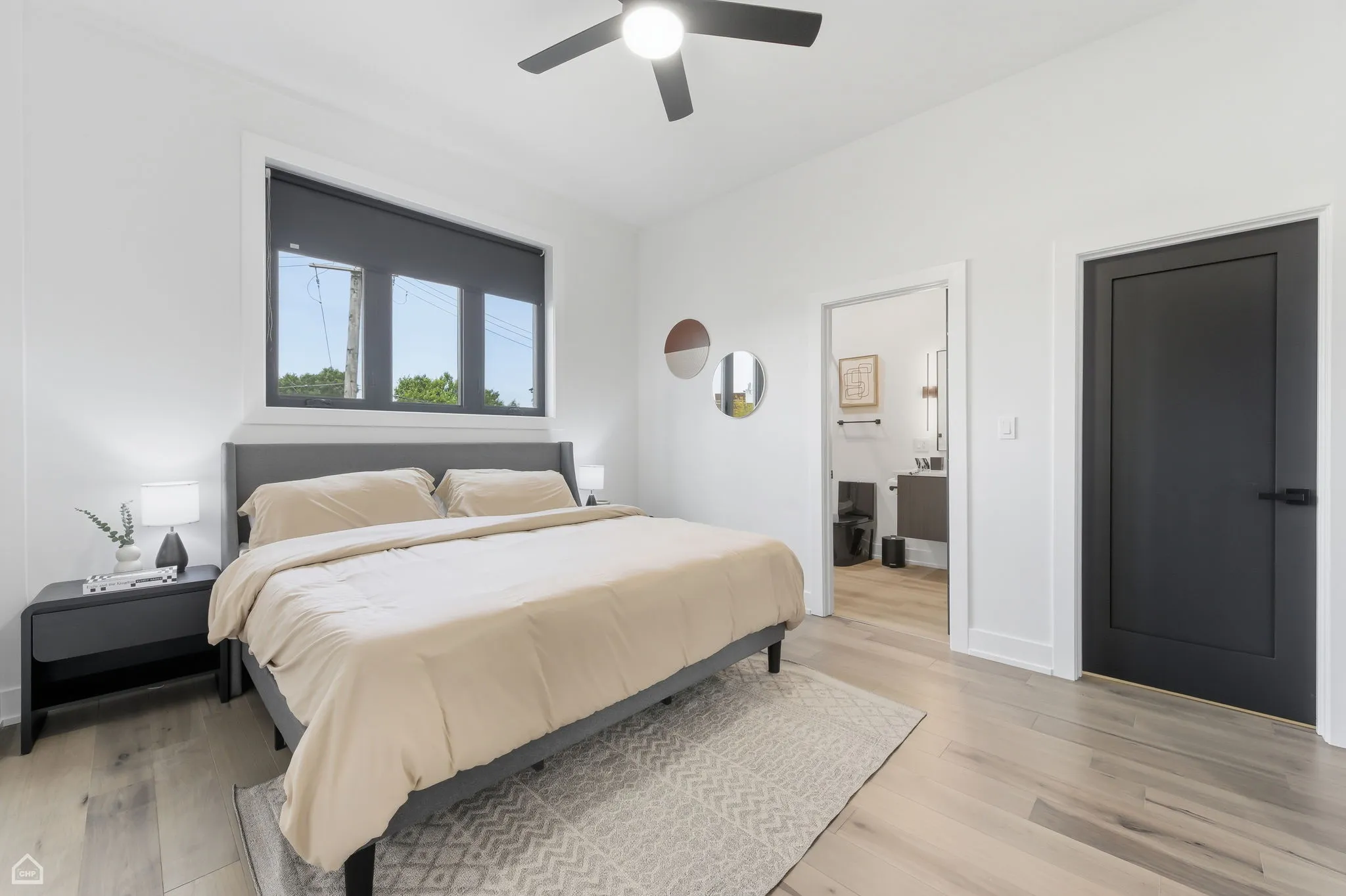 4210 W 5th Ave 60624 60624-Chicago-IL