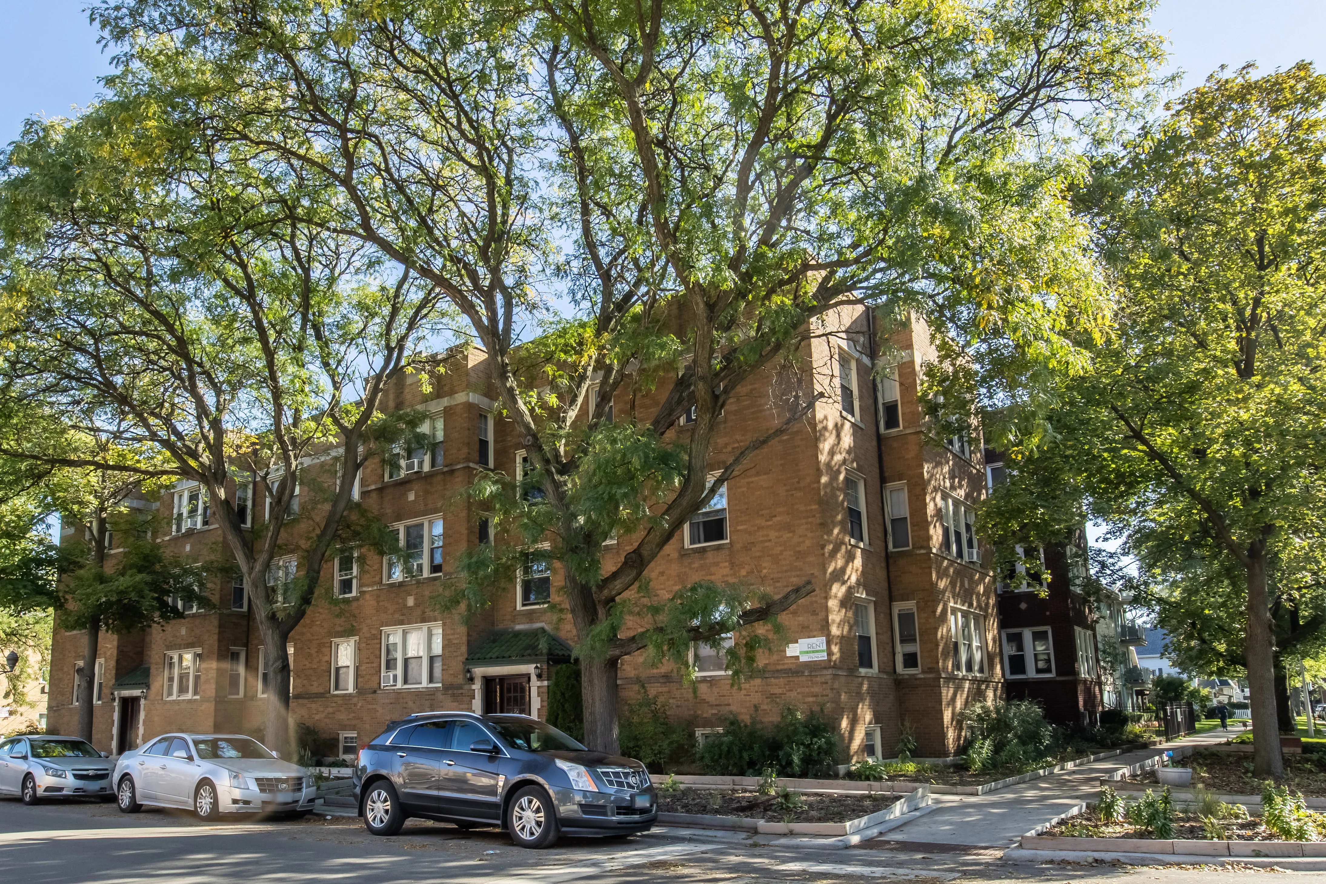 2325 W Chase Ave 60645 60645-unit#1-Chicago-IL