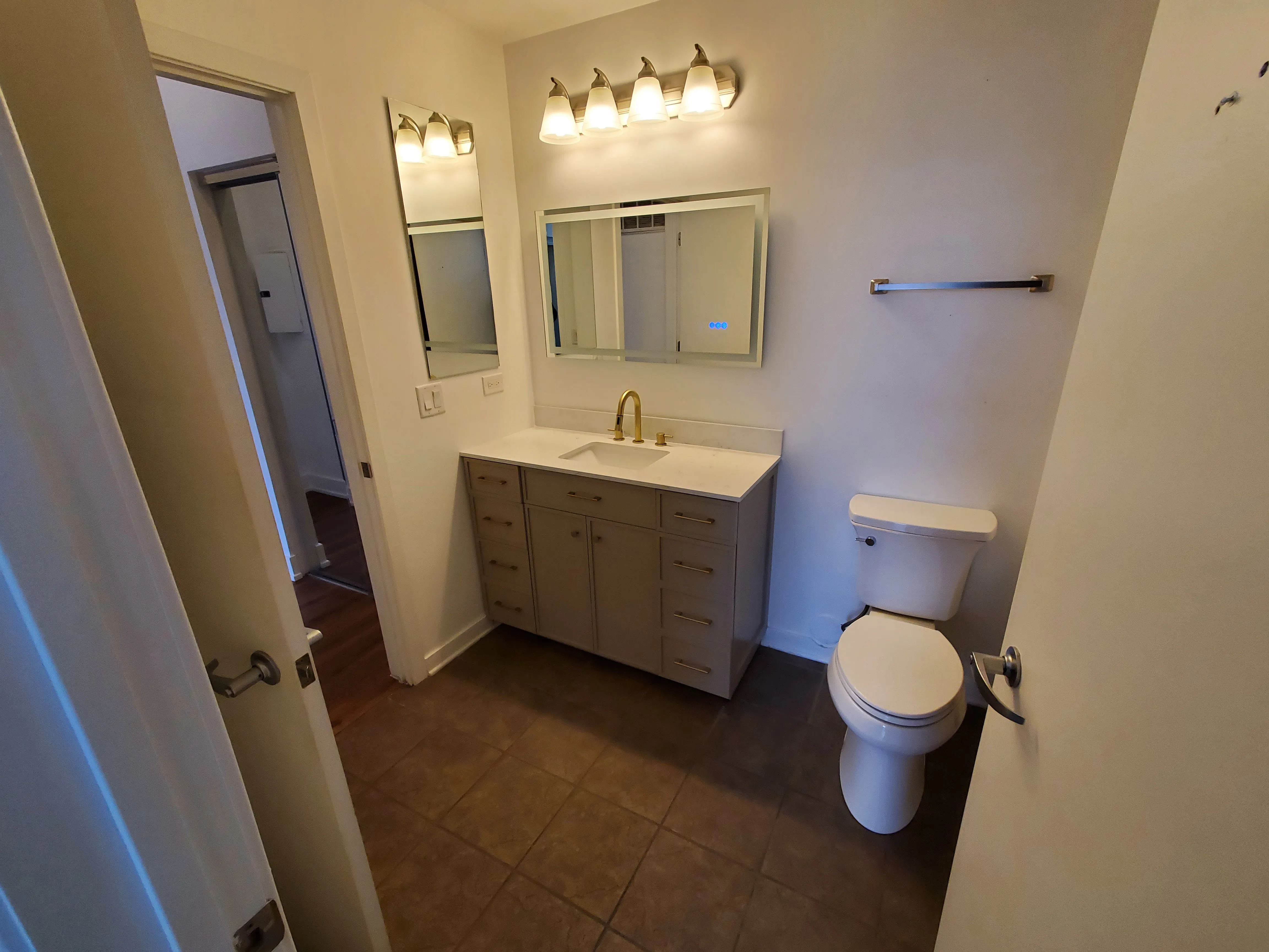 1000 N Kingsbury St   60610 60610-unit#107-Chicago-IL