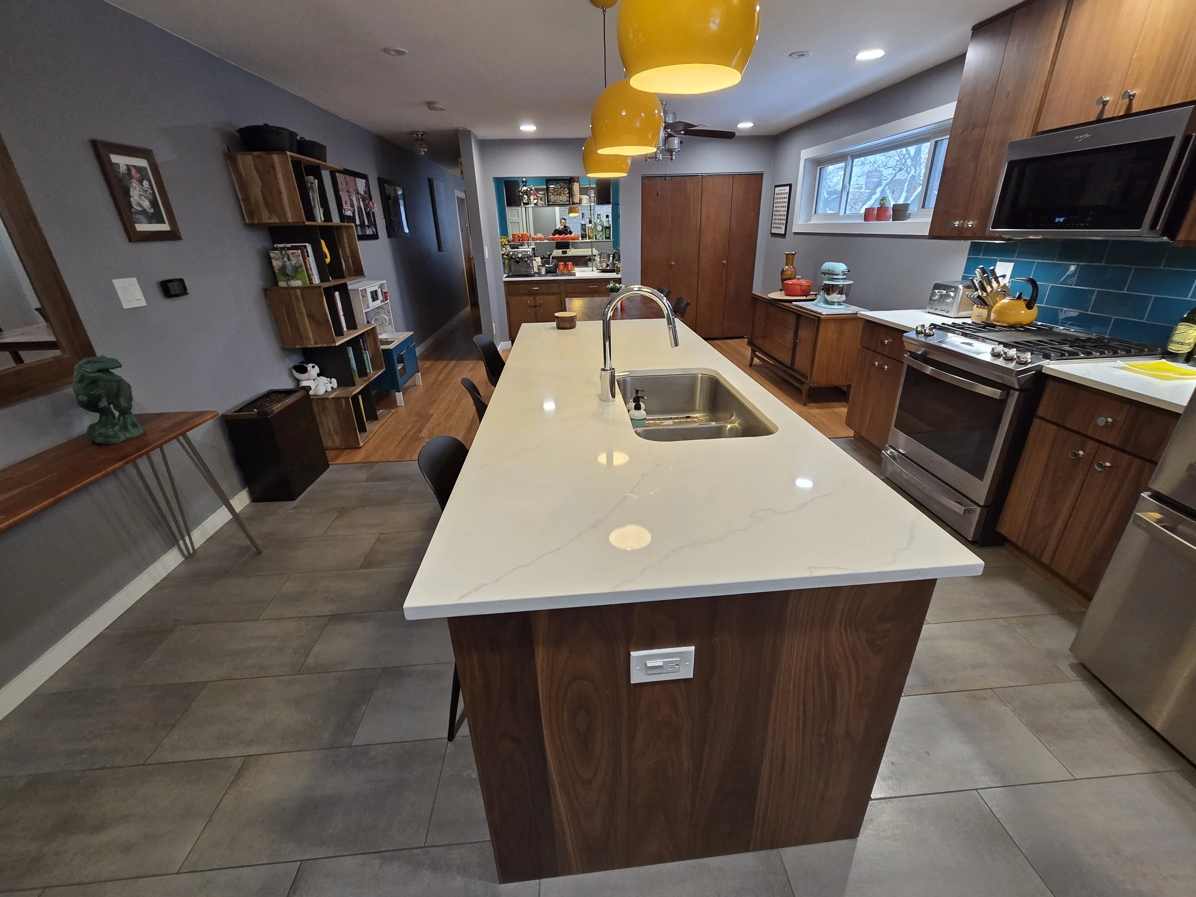 4201 N Paulina St   60613 60613-Chicago-IL