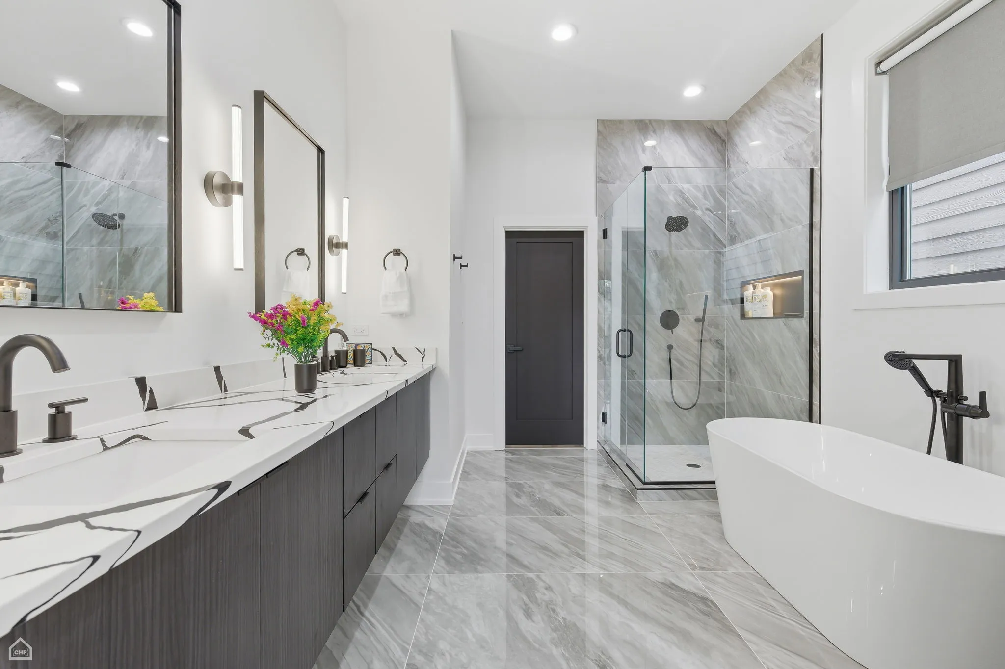 4210 W 5th Ave 60624 60624-Chicago-IL