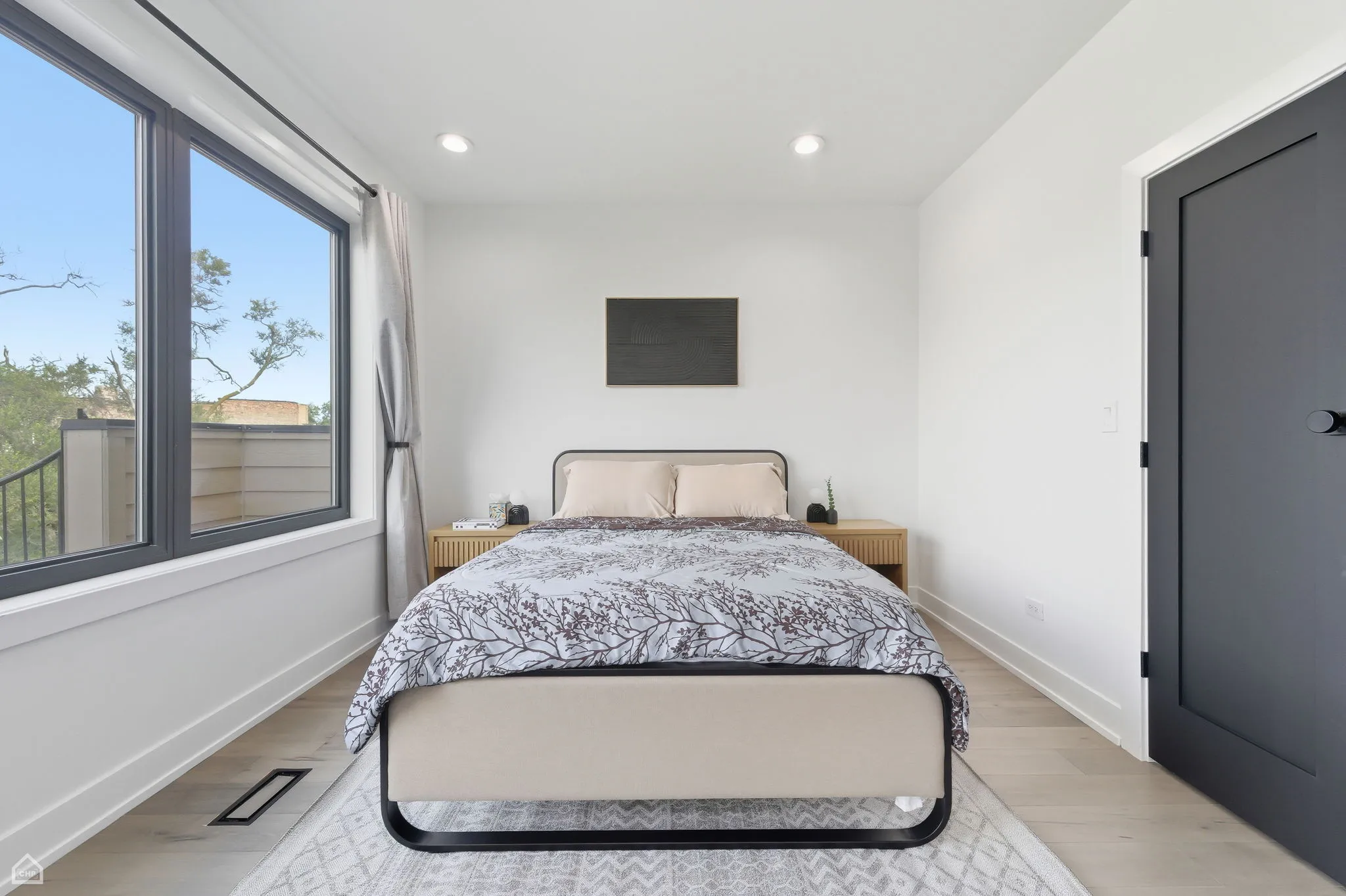 4210 W 5th Ave 60624 60624-Chicago-IL