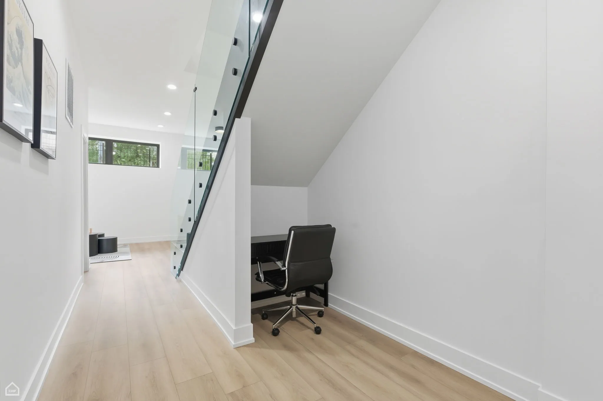 4210 W 5th Ave 60624 60624-Chicago-IL