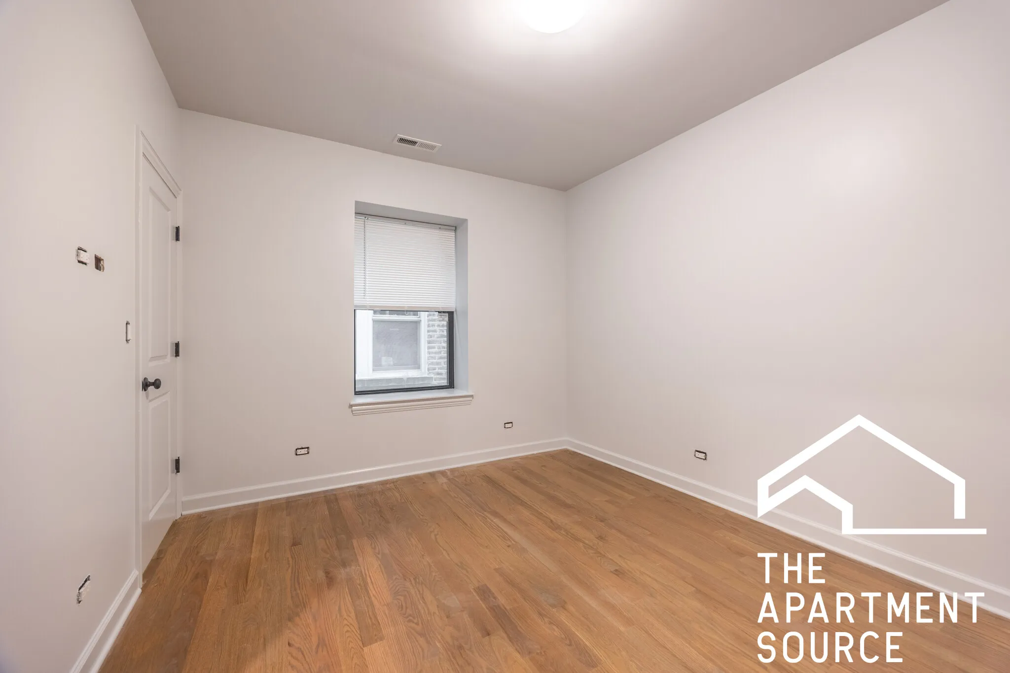 3708 N Sawyer Ave   60618 60618-unit#1-Chicago-IL