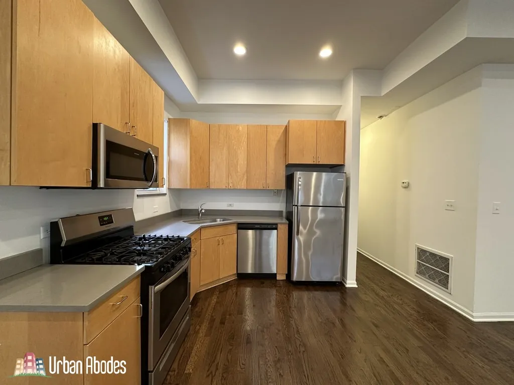 2112 N Campbell Ave   60647 60647-unit#1-Chicago-IL