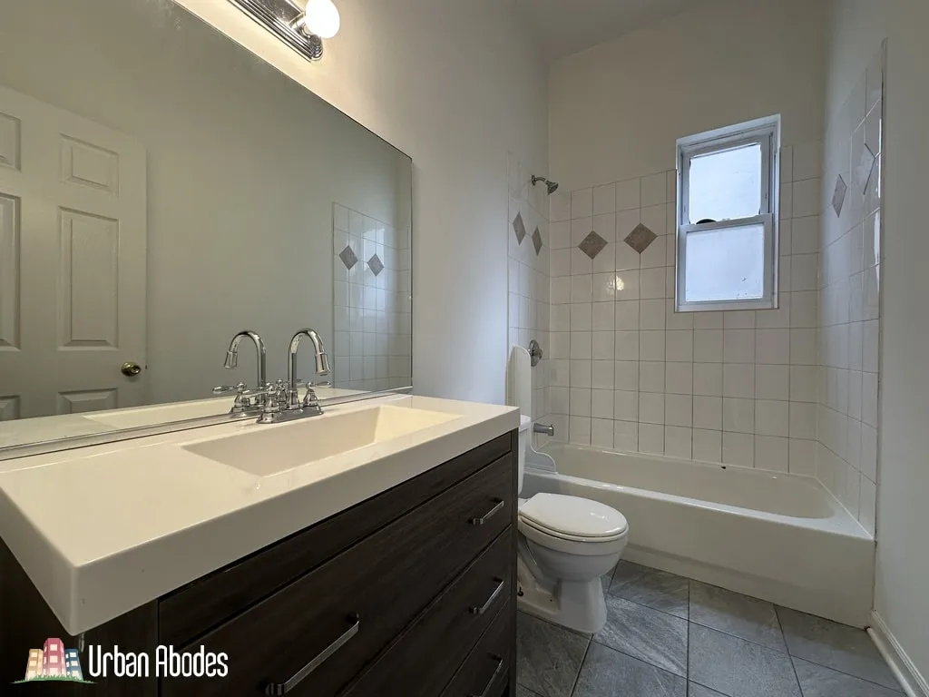 2112 N Campbell Ave   60647 60647-unit#1-Chicago-IL