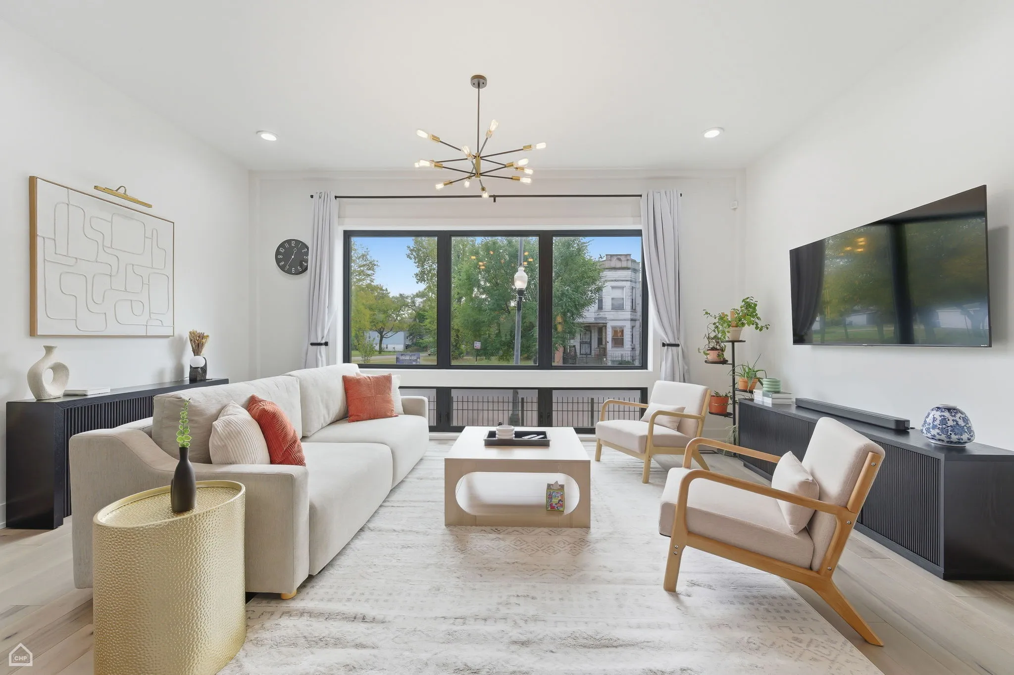 4210 W 5th Ave 60624 60624-Chicago-IL