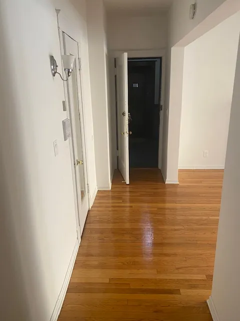 5042 N Glenwood Ave   60640 60640-unit#1E-Chicago-IL