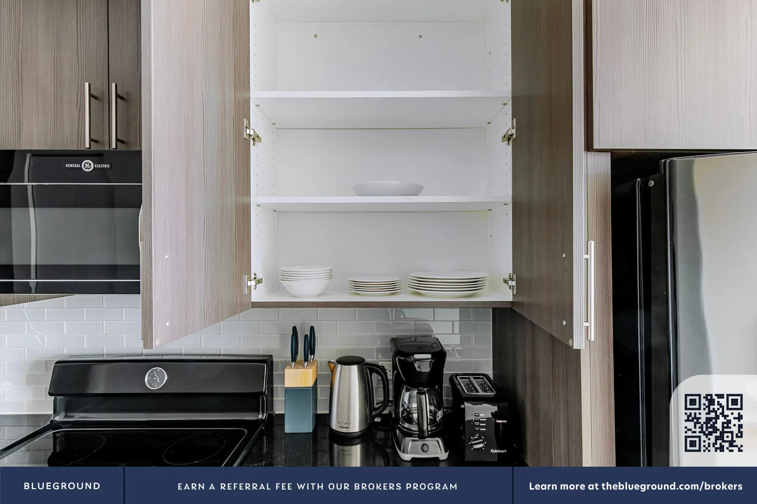 211 W Scott St   60610 60610-unit#ID1373-Chicago-IL