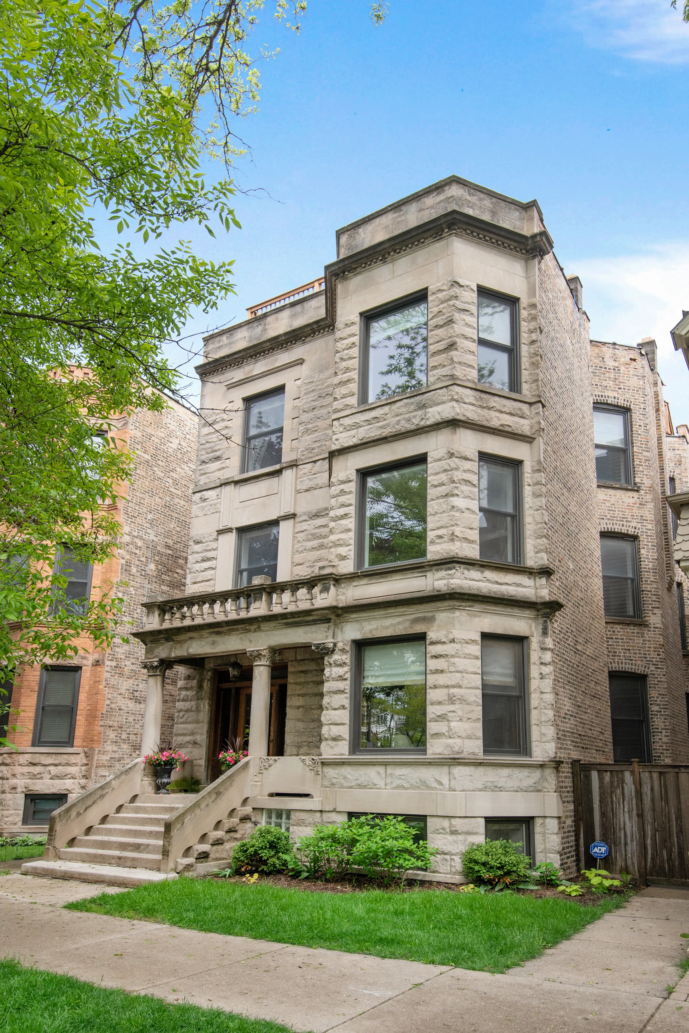 1140 W Oakdale Ave 60657 60657-unit#2-Chicago-IL