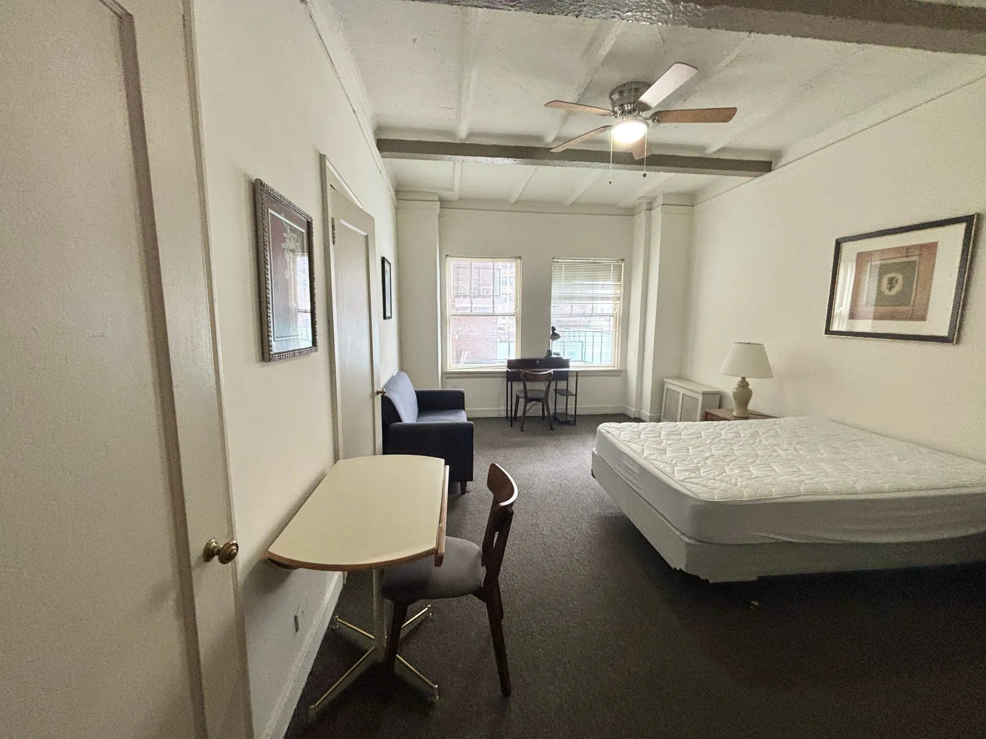 1220 N State Pkwy 60610 60610-Canterbury Court Apartments-Chicago-IL