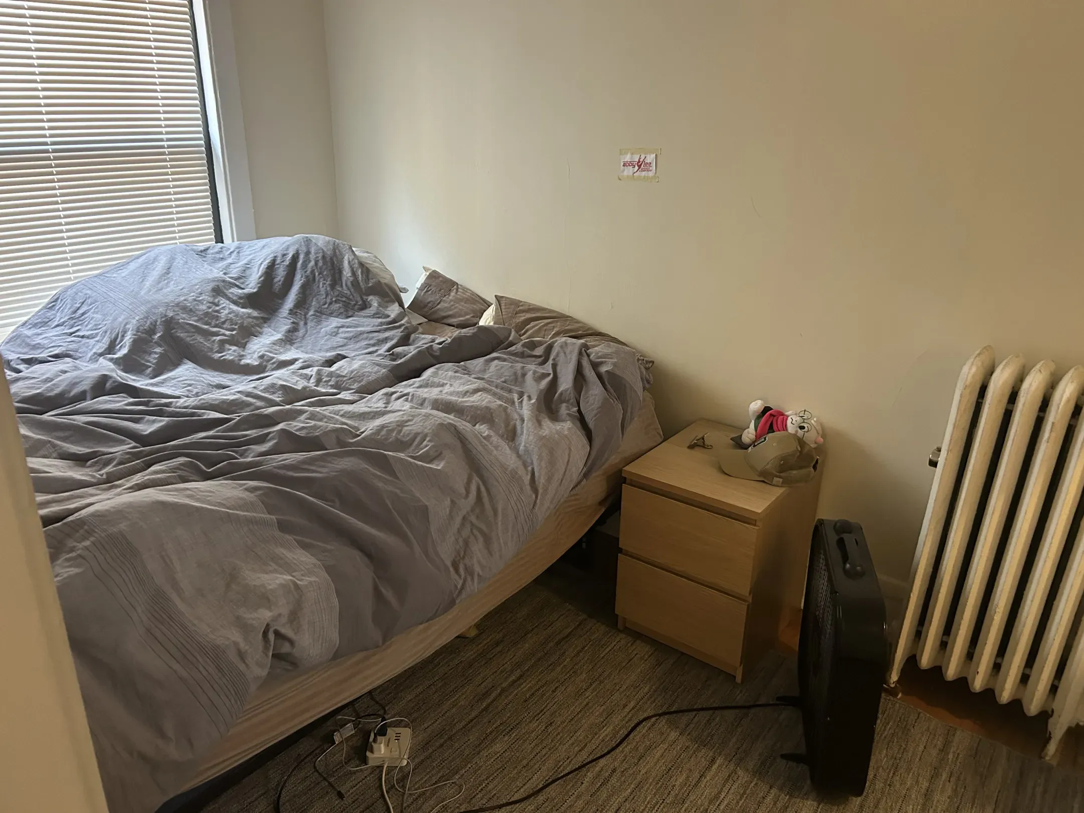 516 W Cornelia Ave 60657 60657-Chicago-IL