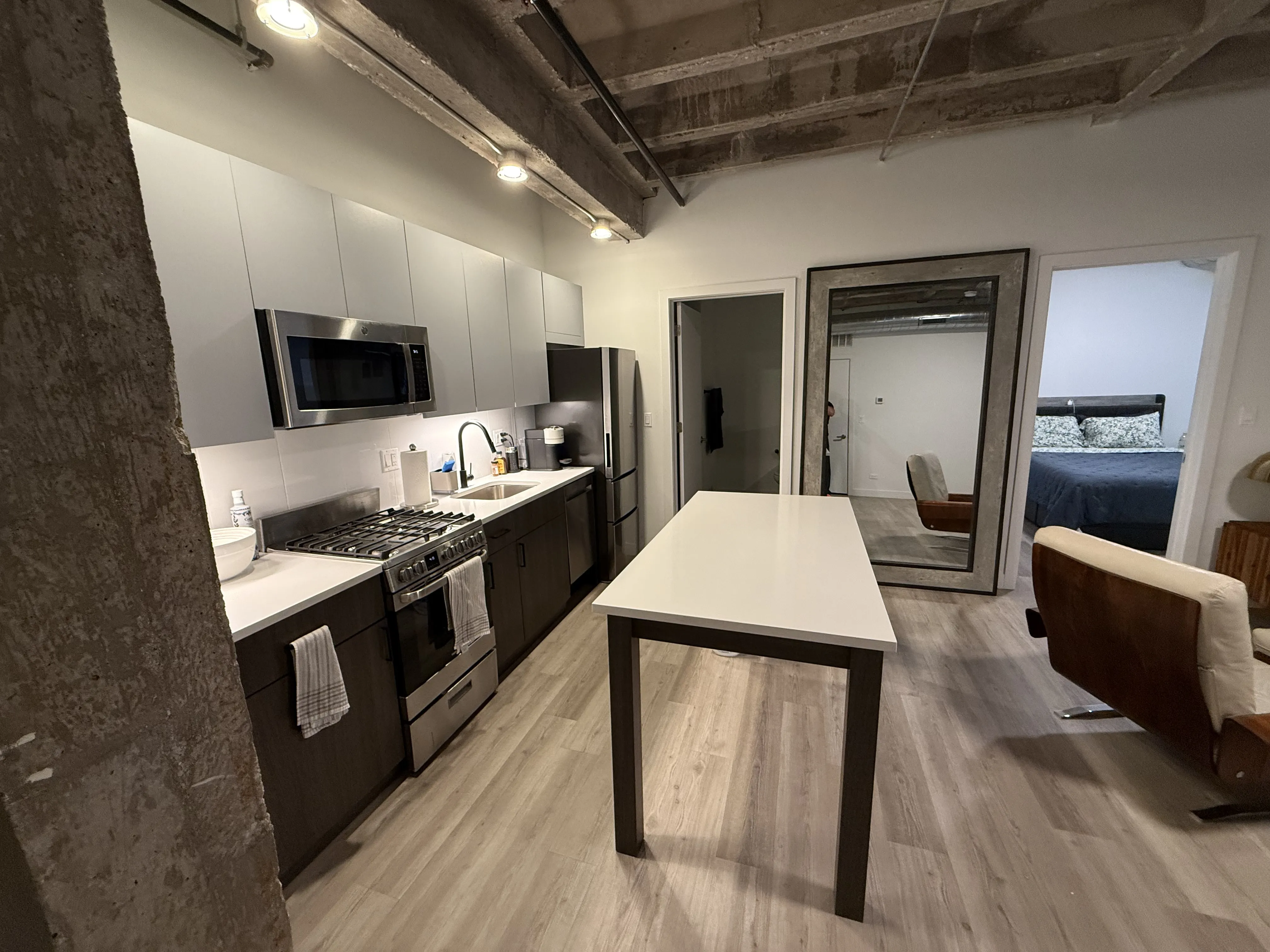 5700 N Ashland Ave 60660 60660-unit#710-Chicago-IL