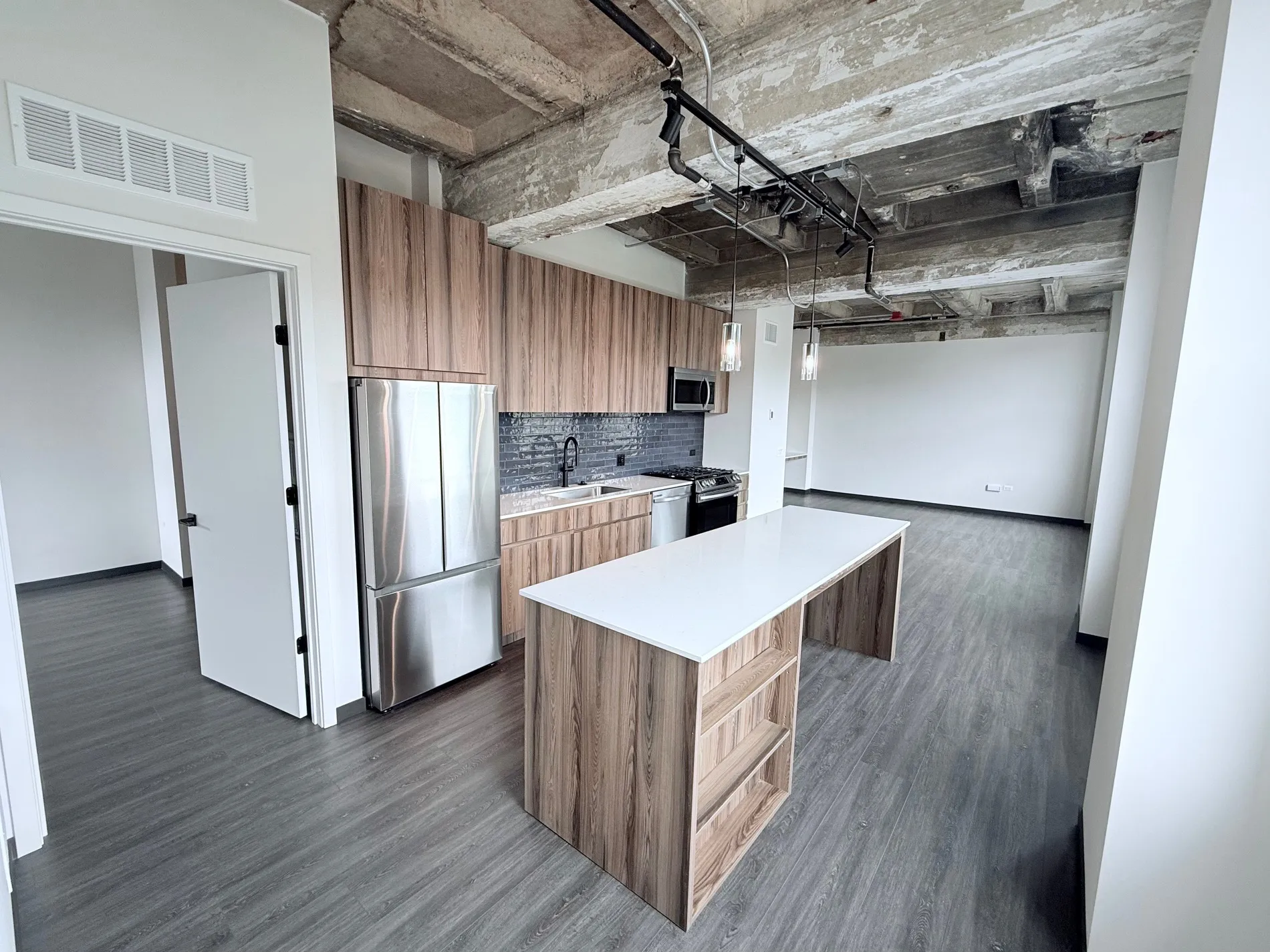 150 N Ashland Ave 60607 60607-unit#514-Chicago-IL