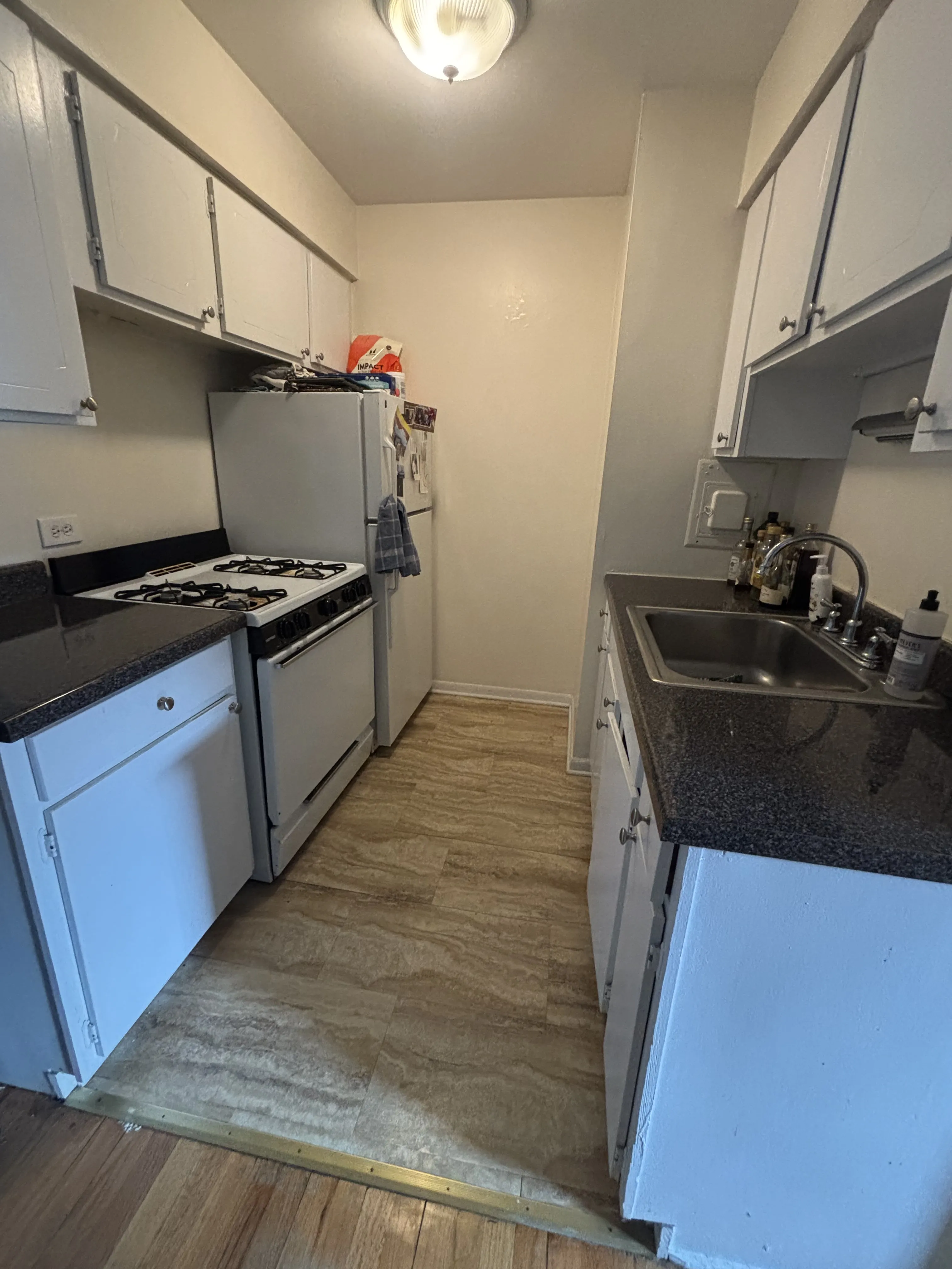 424 W Oakdale Ave 60657 60657-Chicago-IL