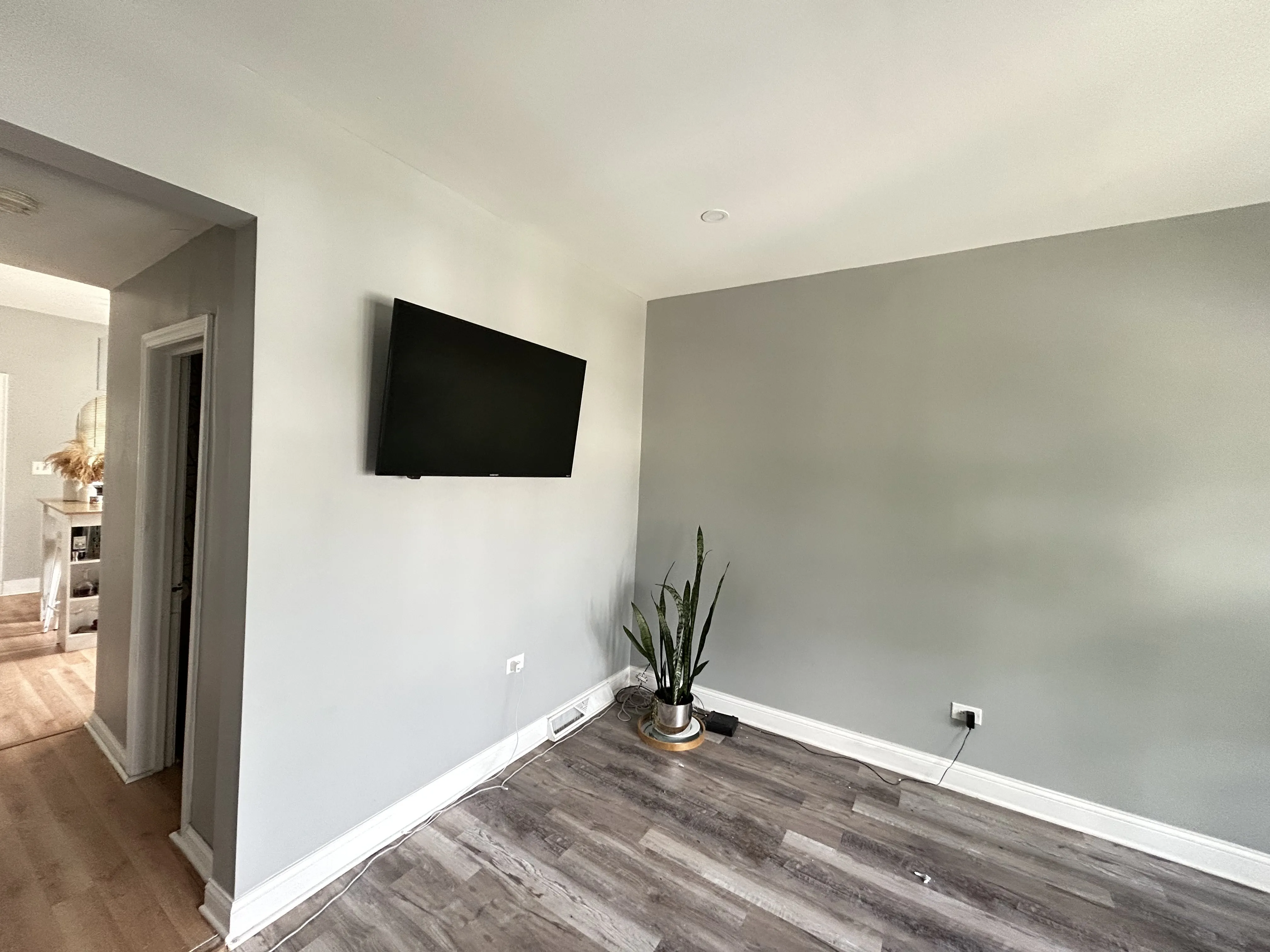 8213 S Houston Ave 60617 60617-unit#2-Chicago-IL